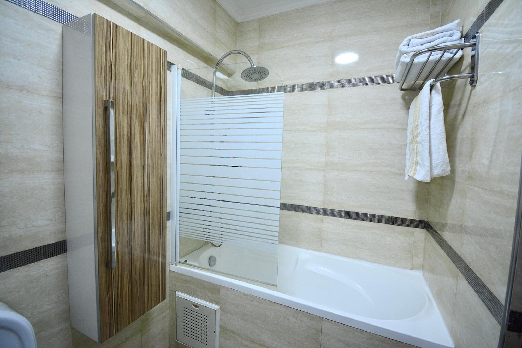 Stylish & Comfy Gem 5 Star Location