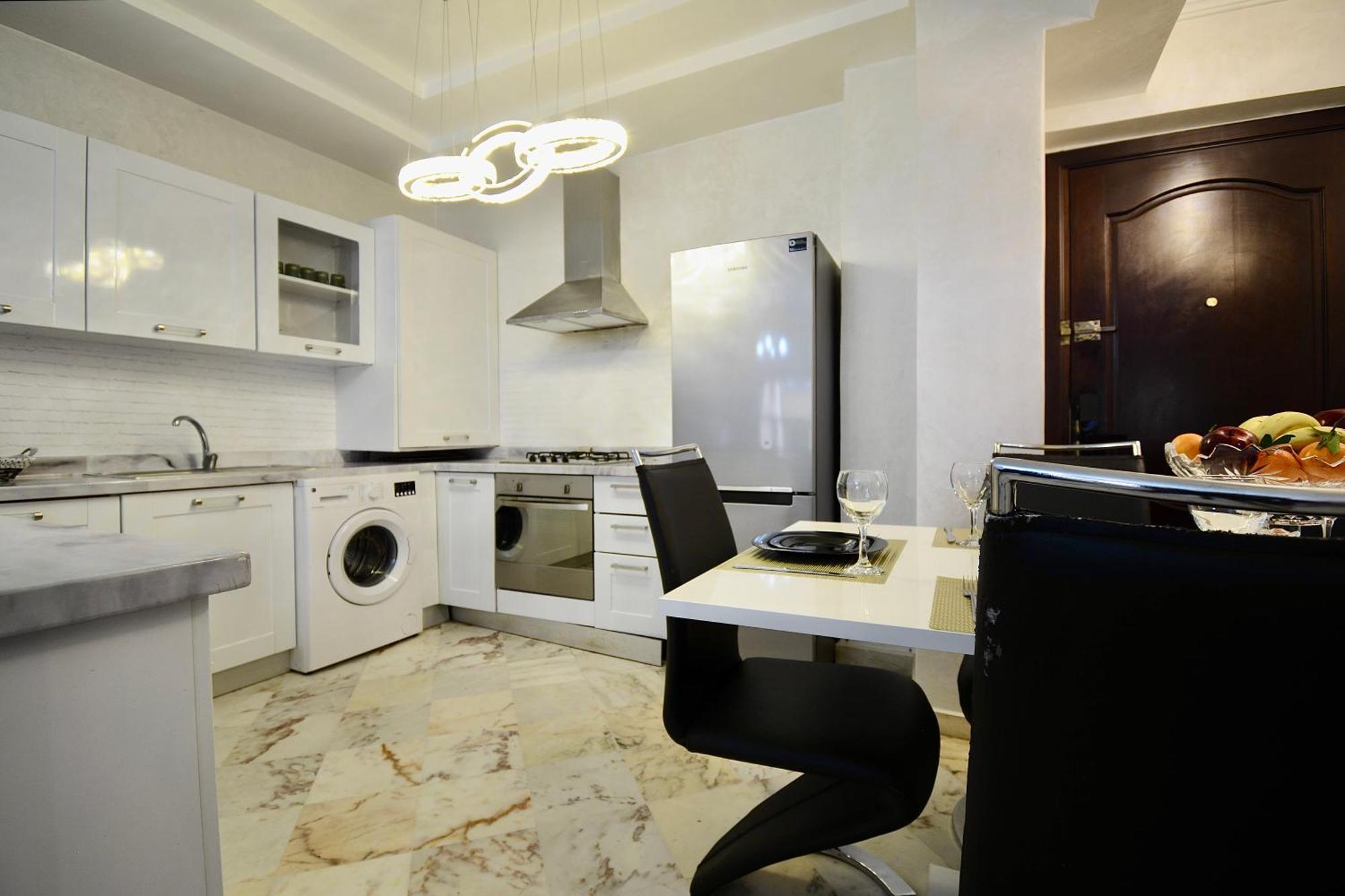Stylish & Comfy Gem 5 Star Location