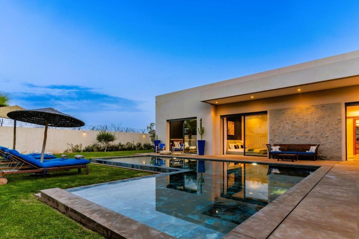 Villa Azur - Wifi, Piscine Chauffee, Sans Vis-a-vis Marrakesh