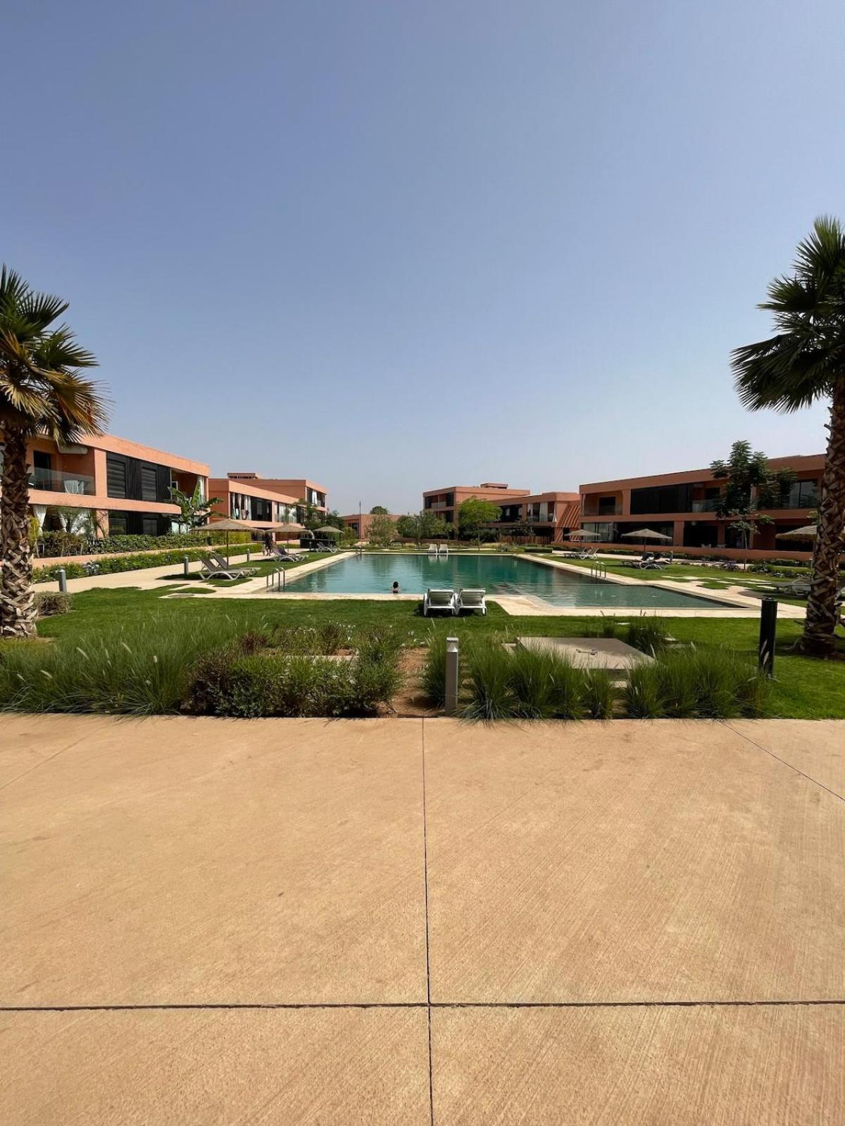 Eva Cosy - Clim, Wifi, Jardin A 10min De L'aeroport Apartment *