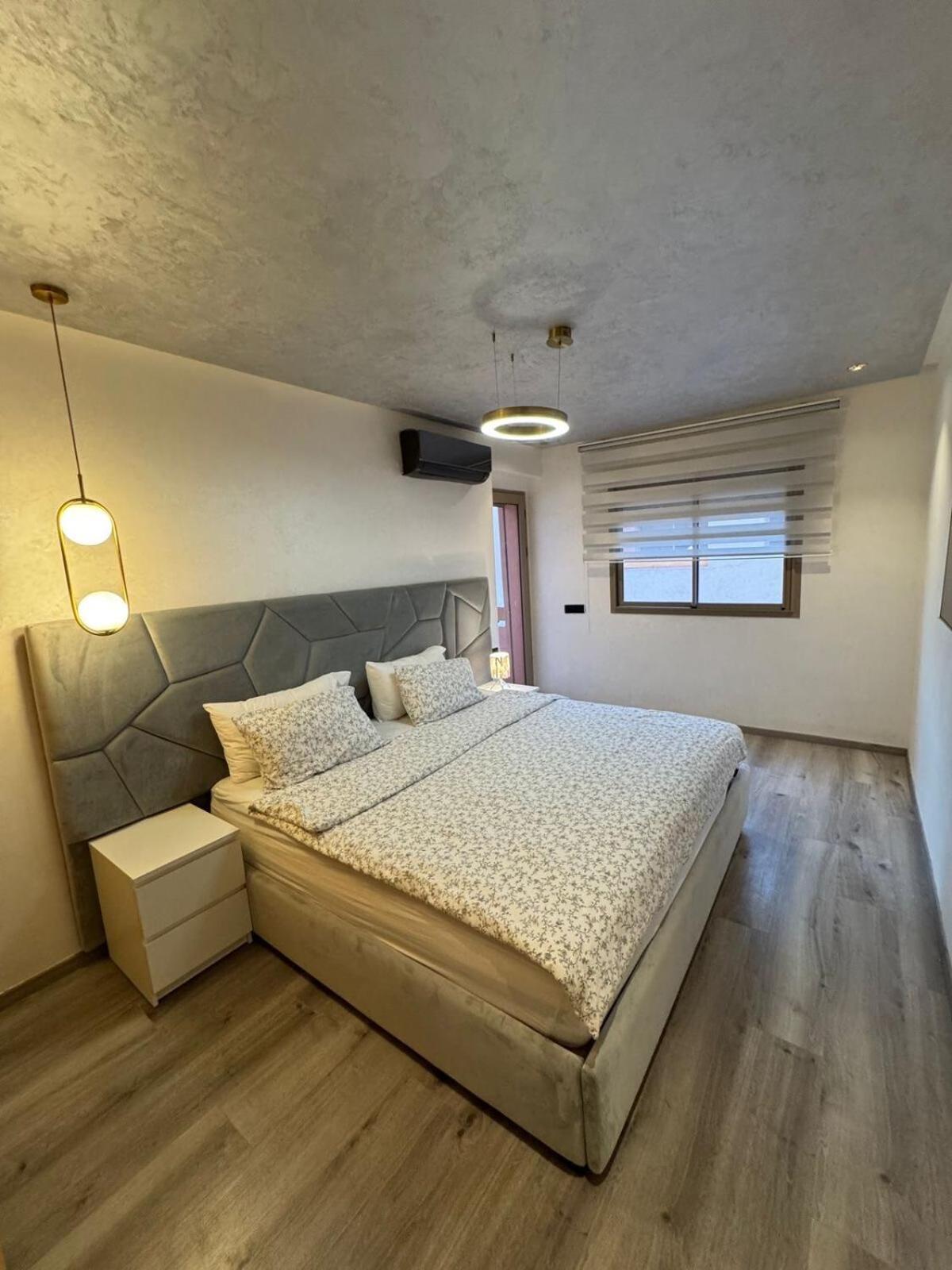 Modern 2 Bedrooms Apartamento *