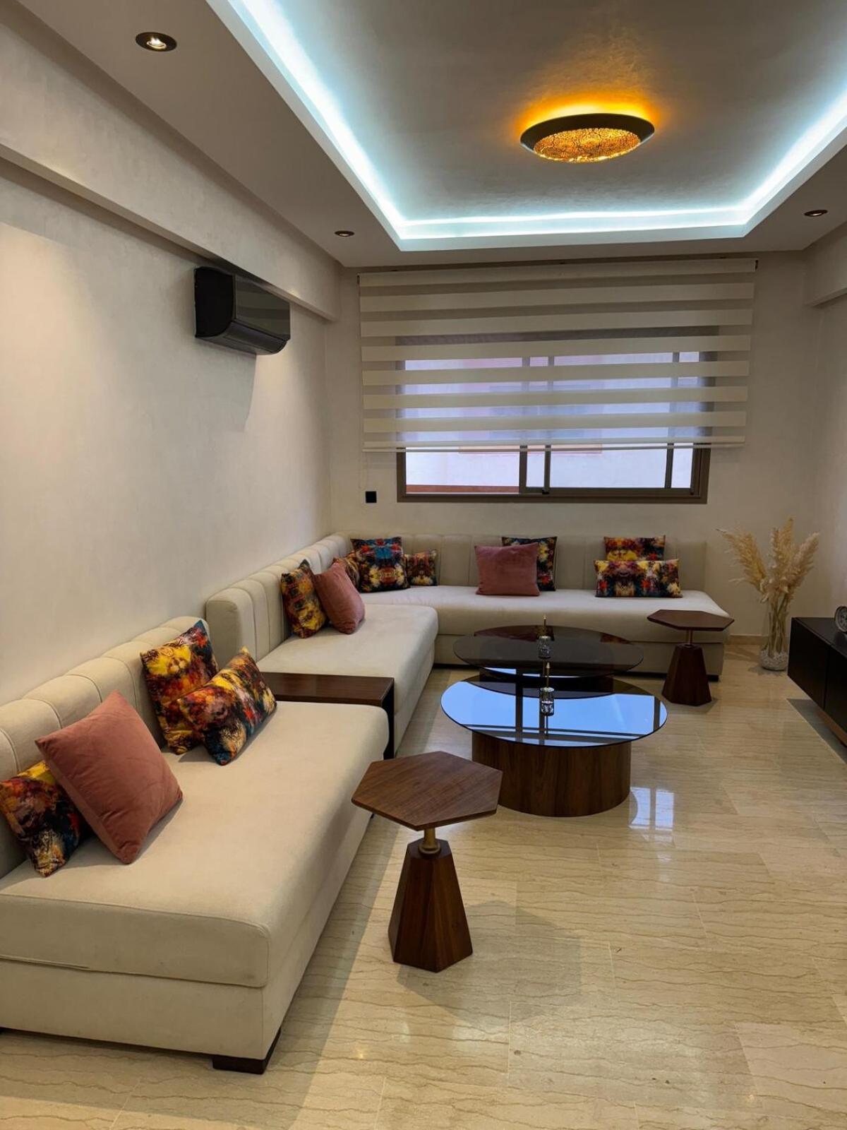 Modern 2 Bedrooms Apartamento