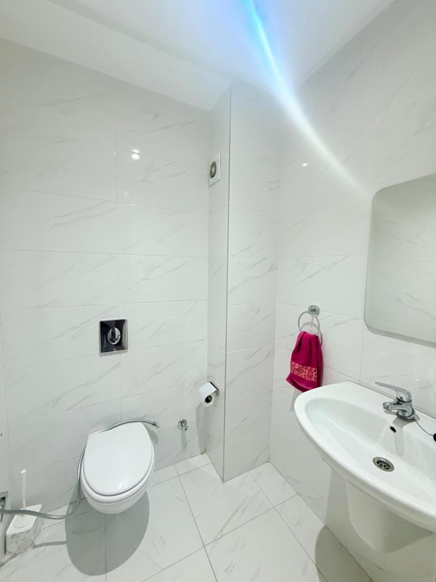N9 Cosy Familial & Balcon & Piscine