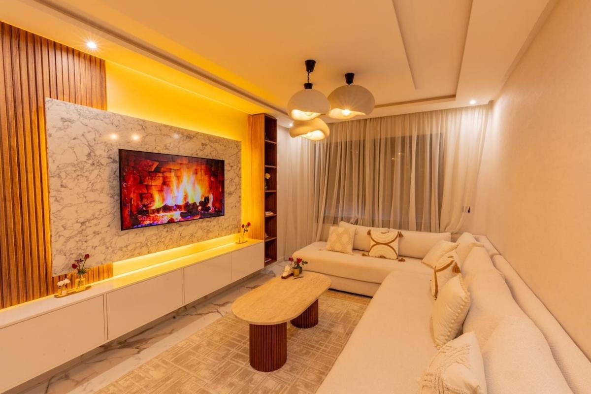 Golden Palm