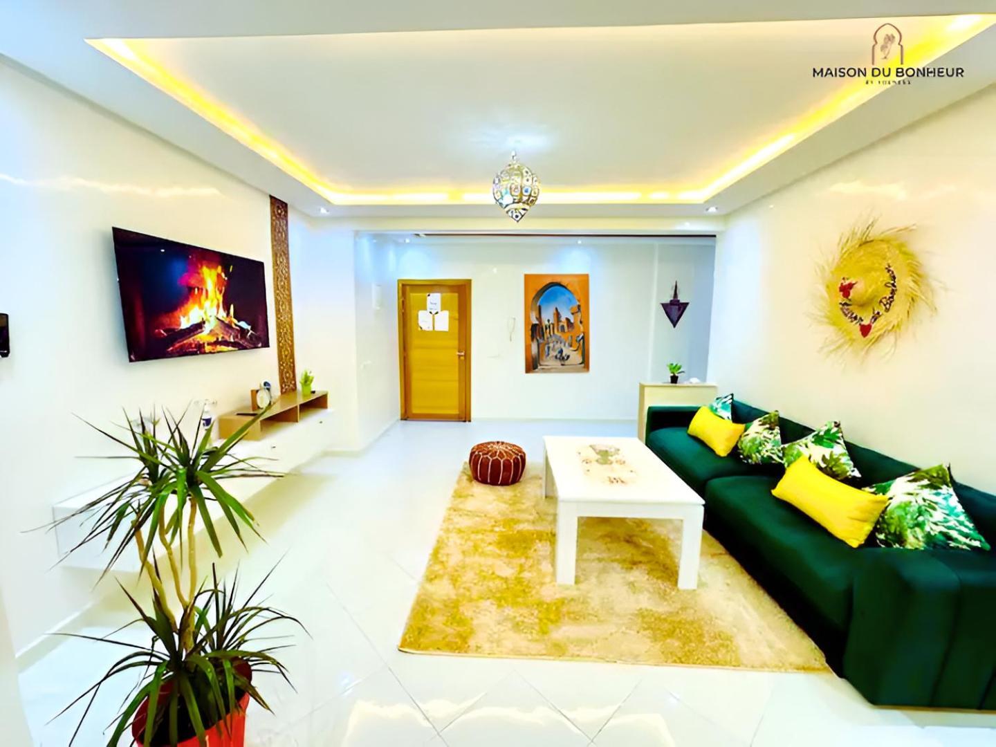 F3 De Luxe A Gueliz - 5 Min De La Gare - Piscine, Wifi, Parking Au Coeur De Marrakech Appartamento *