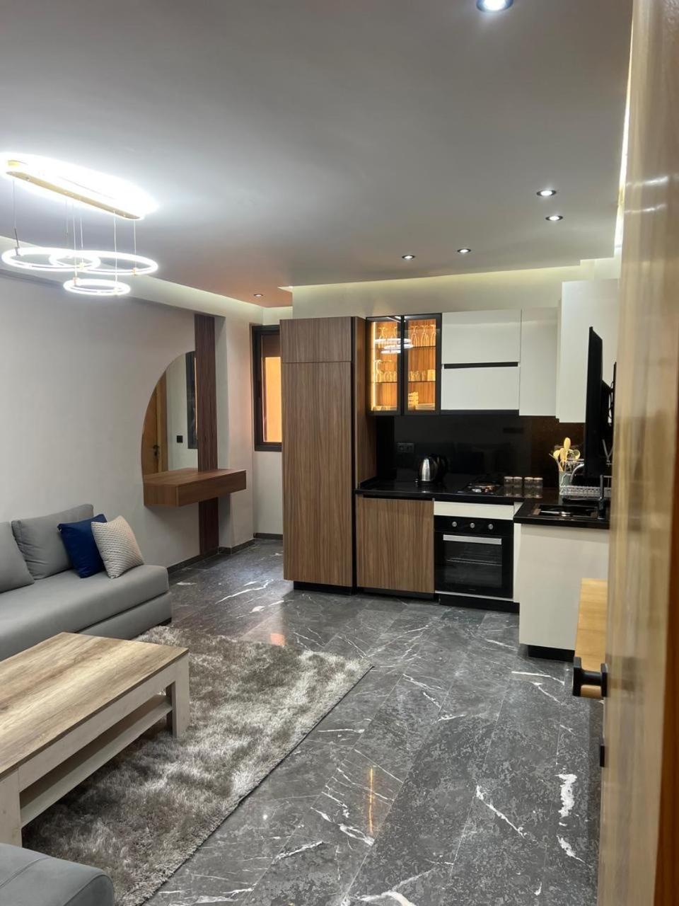 Leila Appartement *
