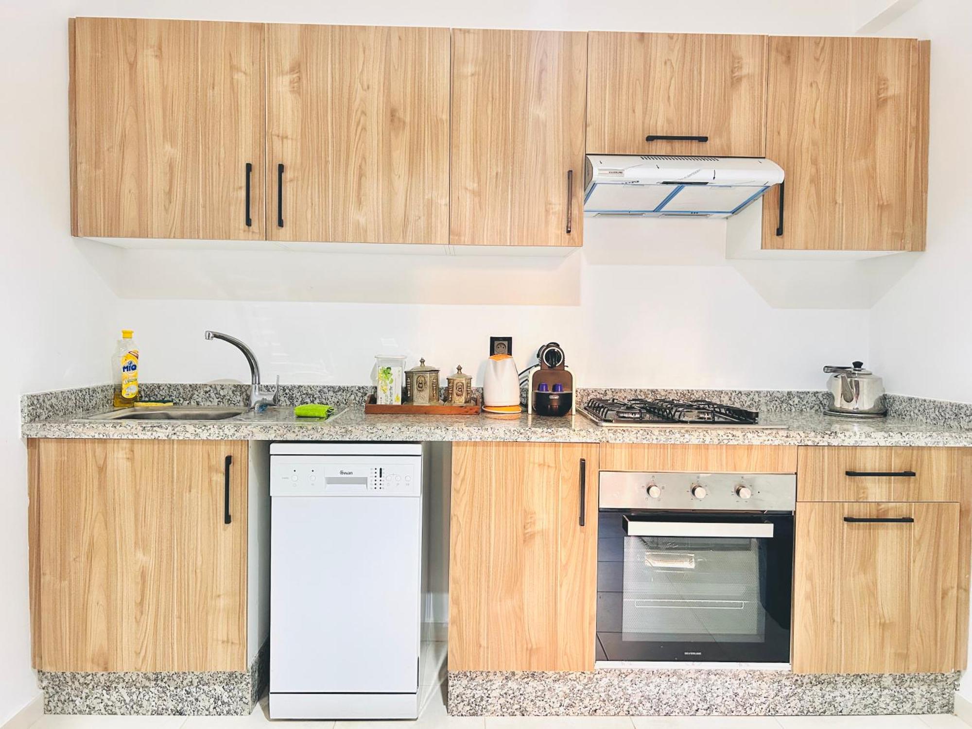 Pretty With A Pool In Gueliz , Parking Appartement