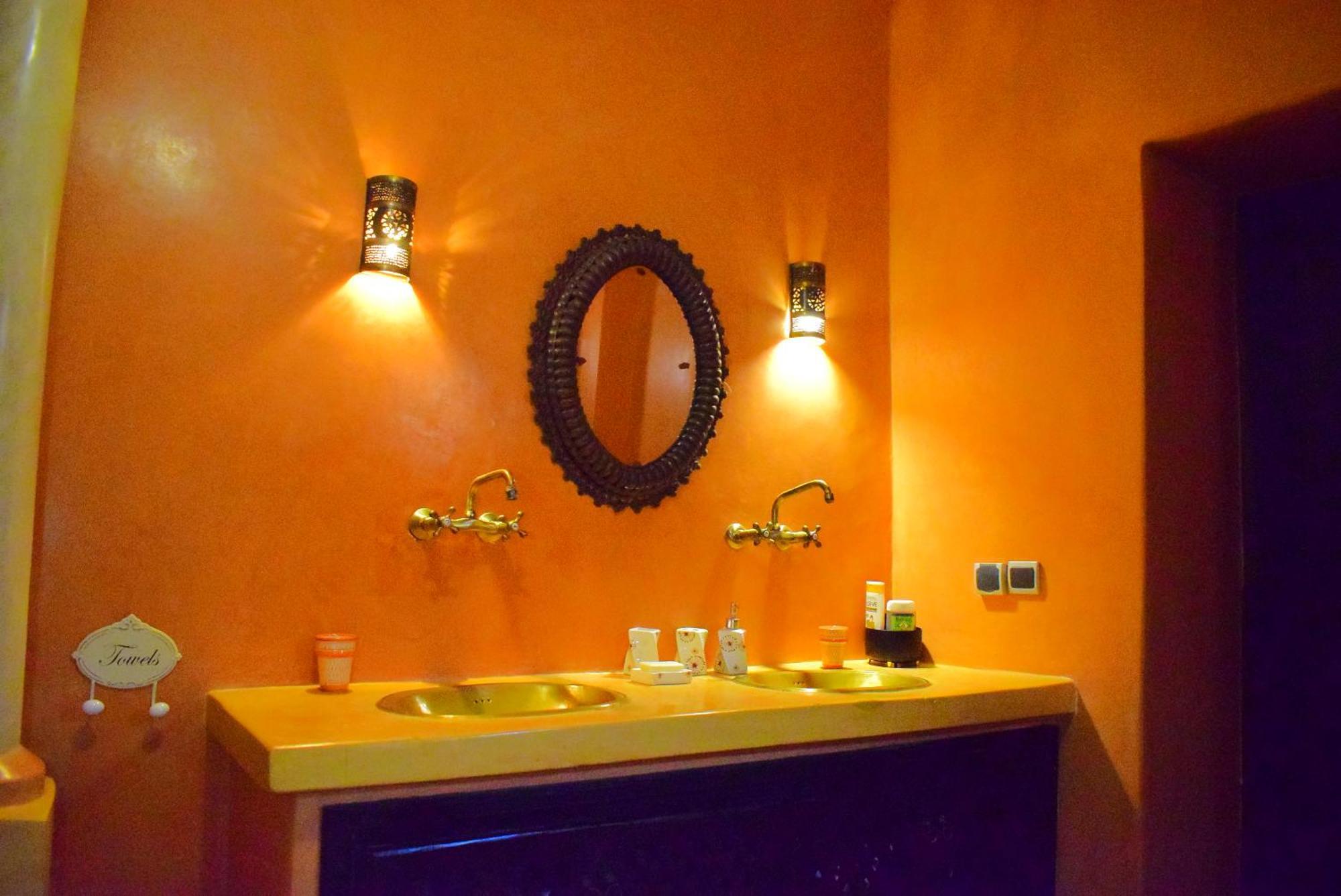 Les Anges Du Desert Holiday home *