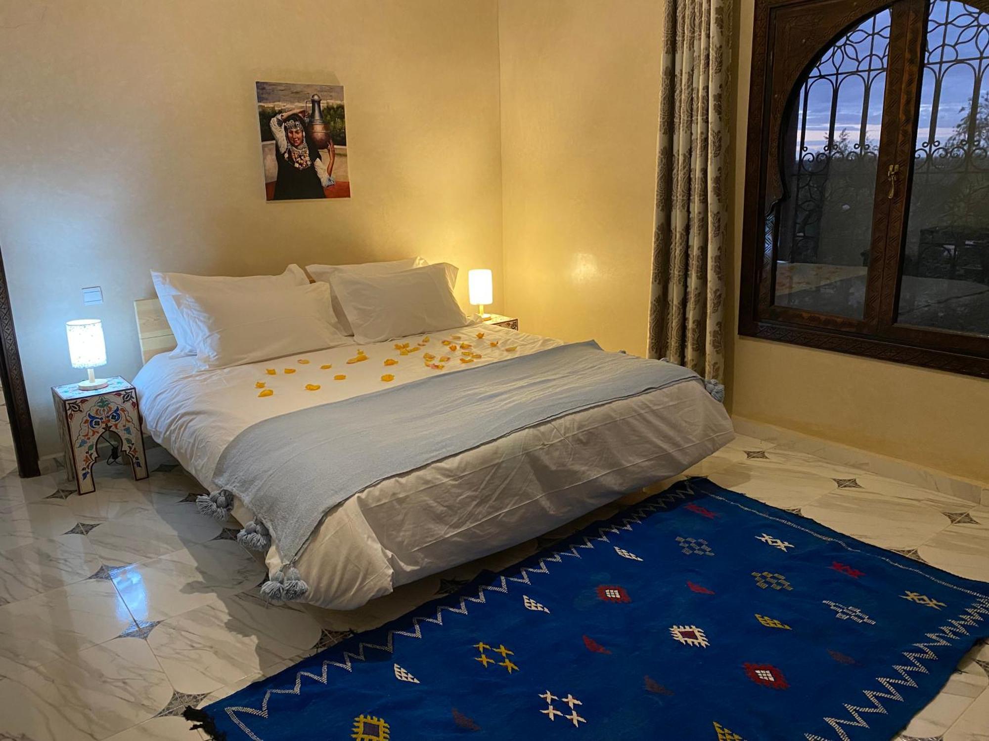 Agafay Tiuraer * Marrakesh