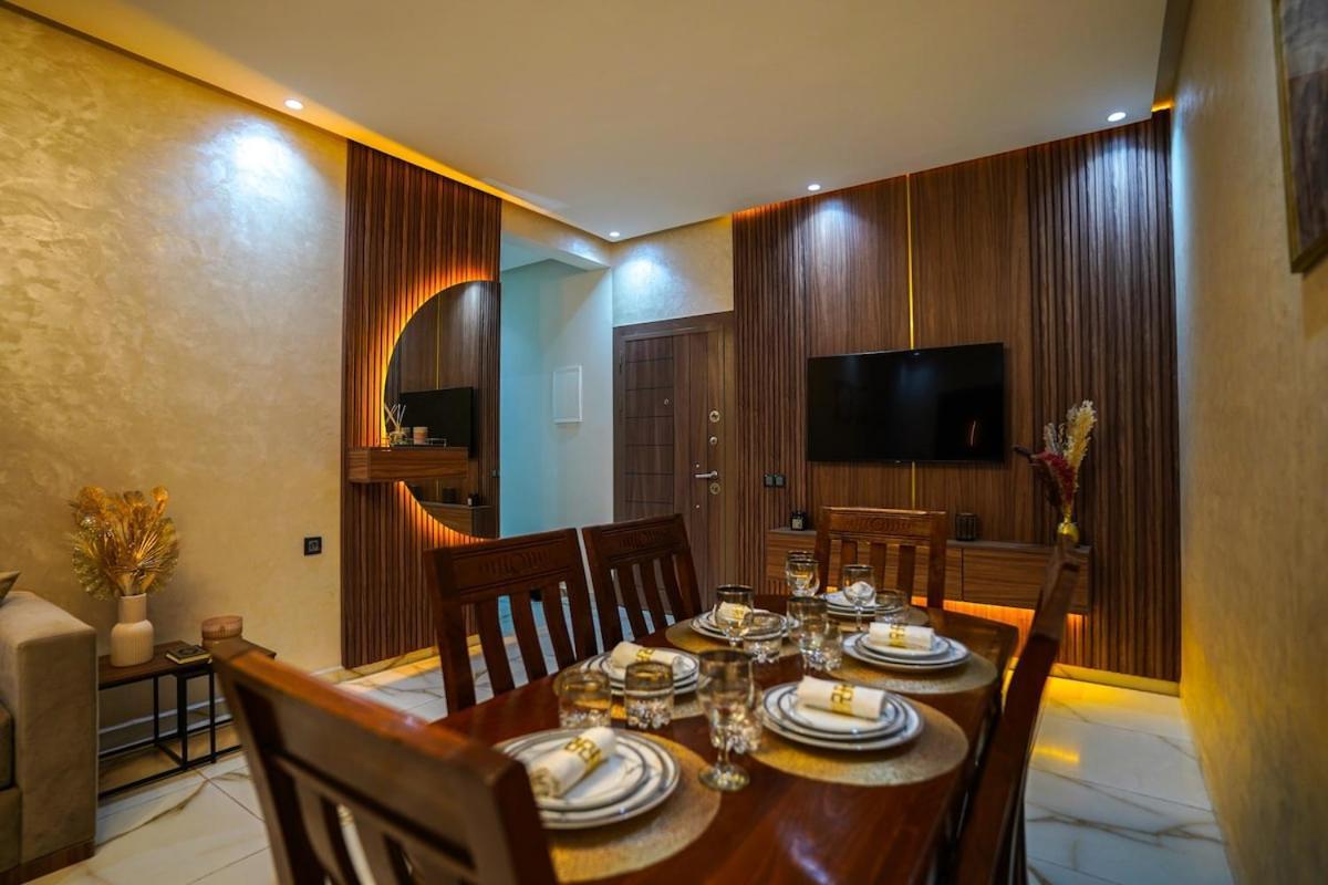 New And Luxurious With A Pool Appartement Marrakesh