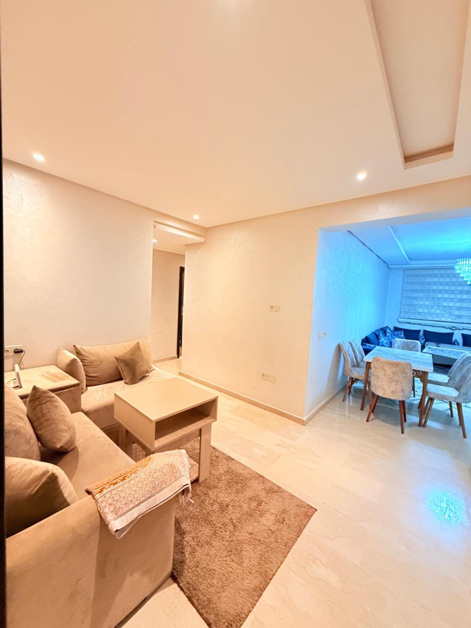 Agreable & Jnan Ali Piscine & Family Appartement