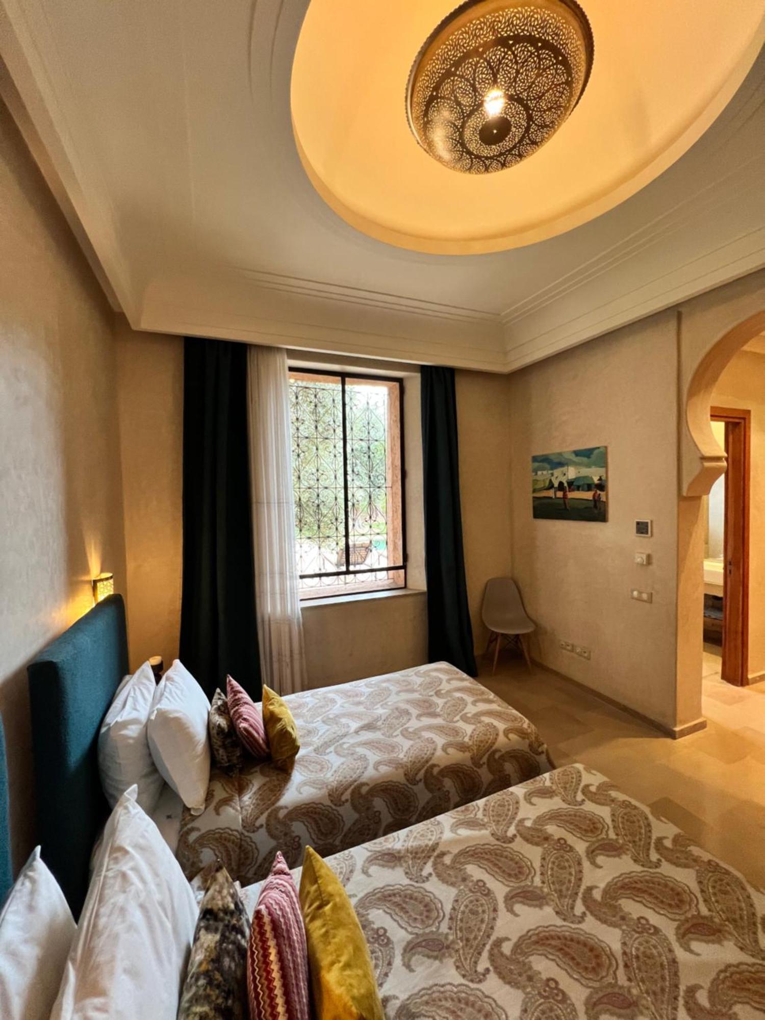 Kasbah De Luxe, Piscine Et Jacuzzi Chauffes, Jardin Tropical Villa Marrakesh