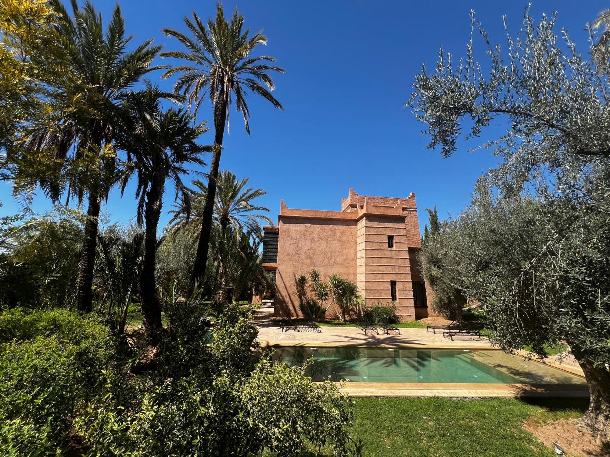 Kasbah De Luxe, Piscine Et Jacuzzi Chauffes, Jardin Tropical Marrakesh