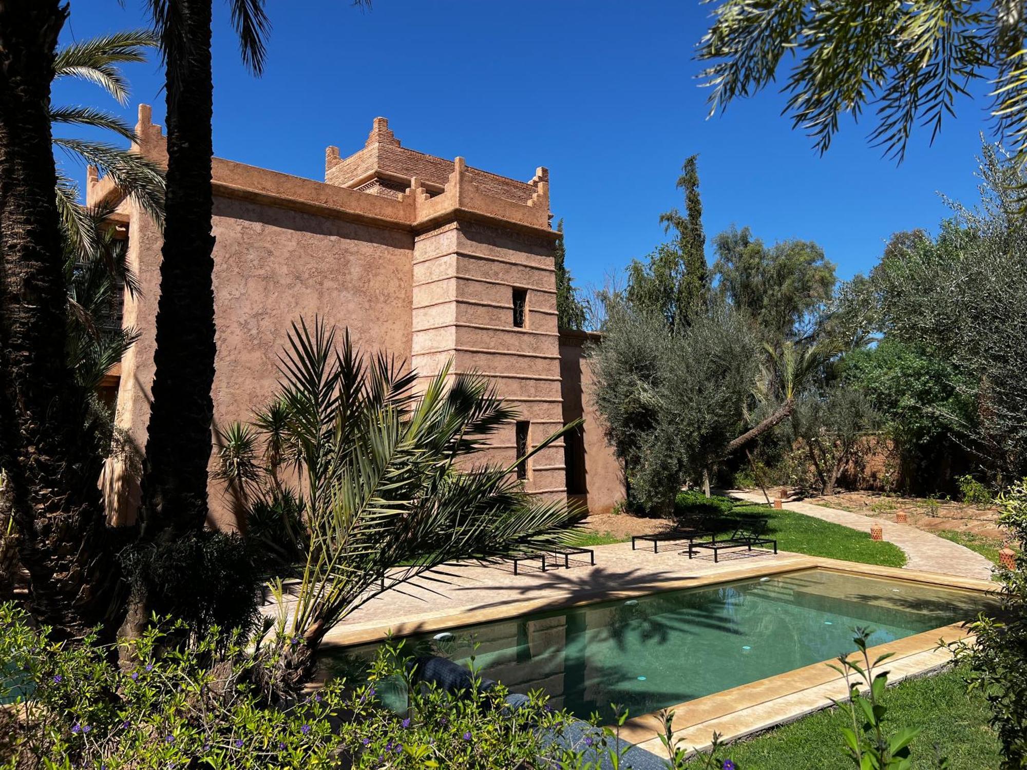 Villa Kasbah De Luxe, Piscine Et Jacuzzi Chauffes, Jardin Tropical Marrakesh