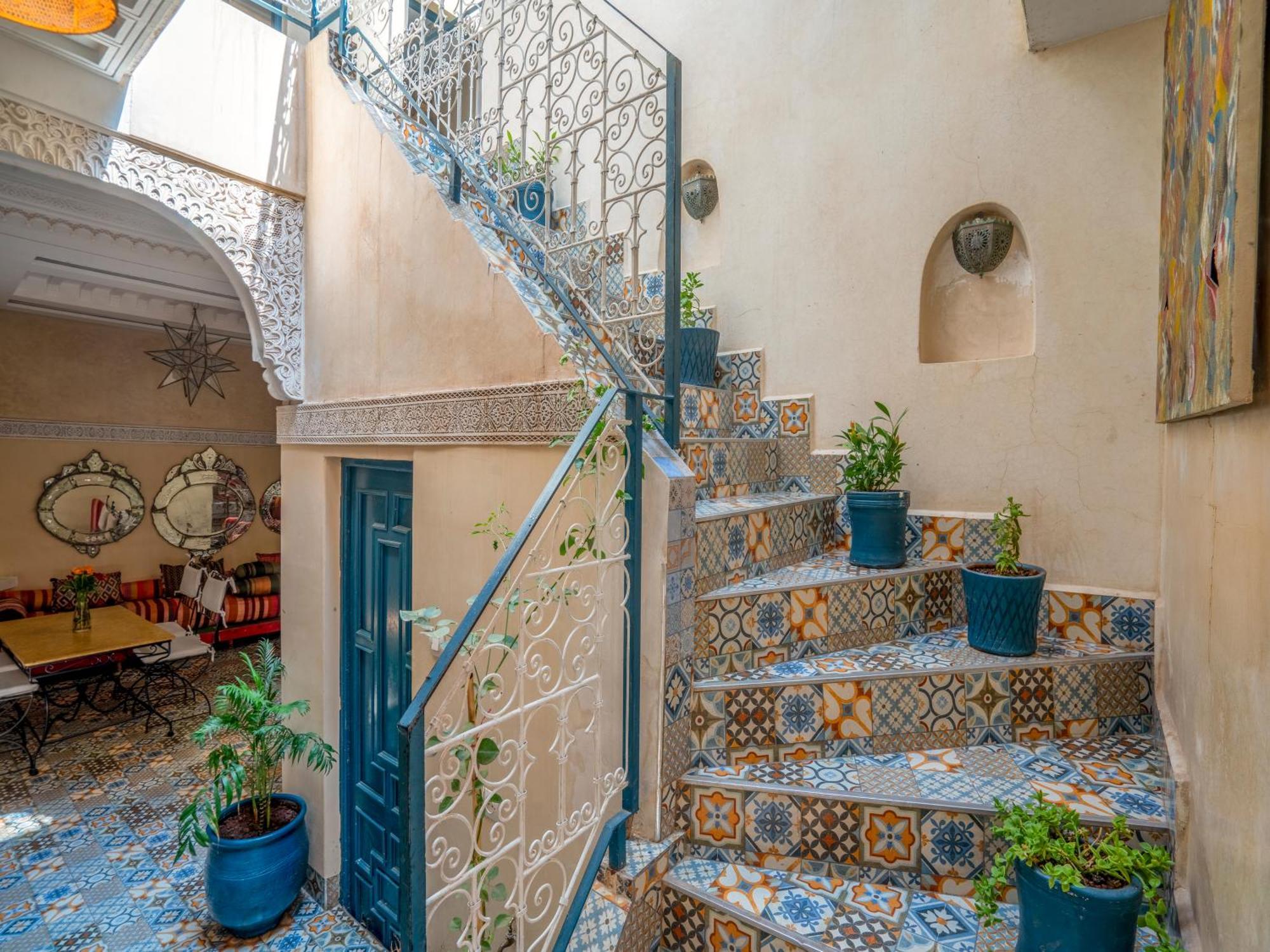 Dar Makhzne-location Exclusive Du Entier 4 & Terrasse *