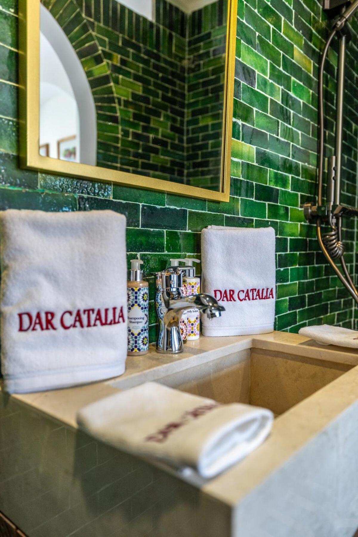 Villa Riad Catalia-exclusive&pool-freebreakfast-wifi *