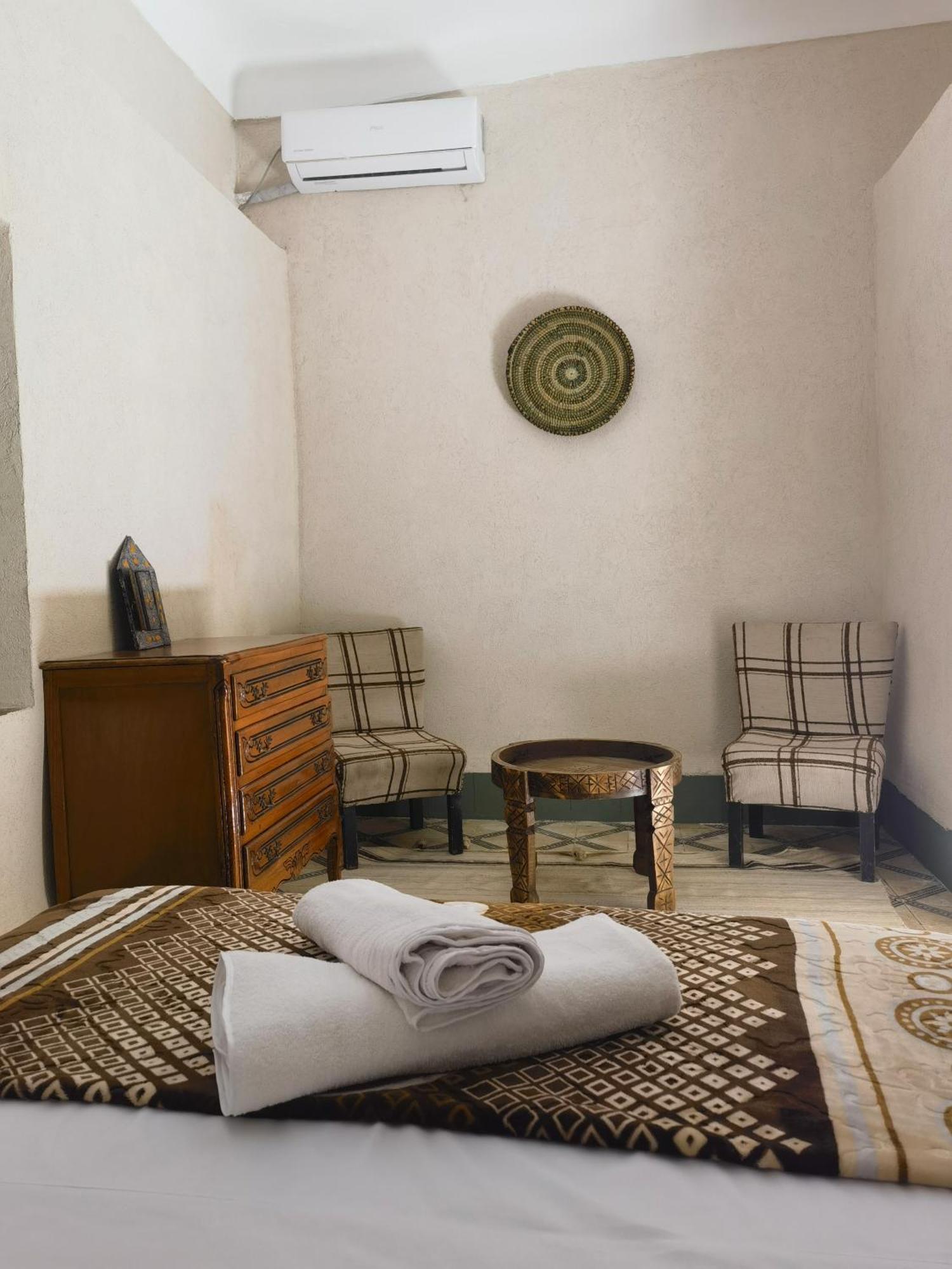 Medina Oasis Hostal Marrakesh