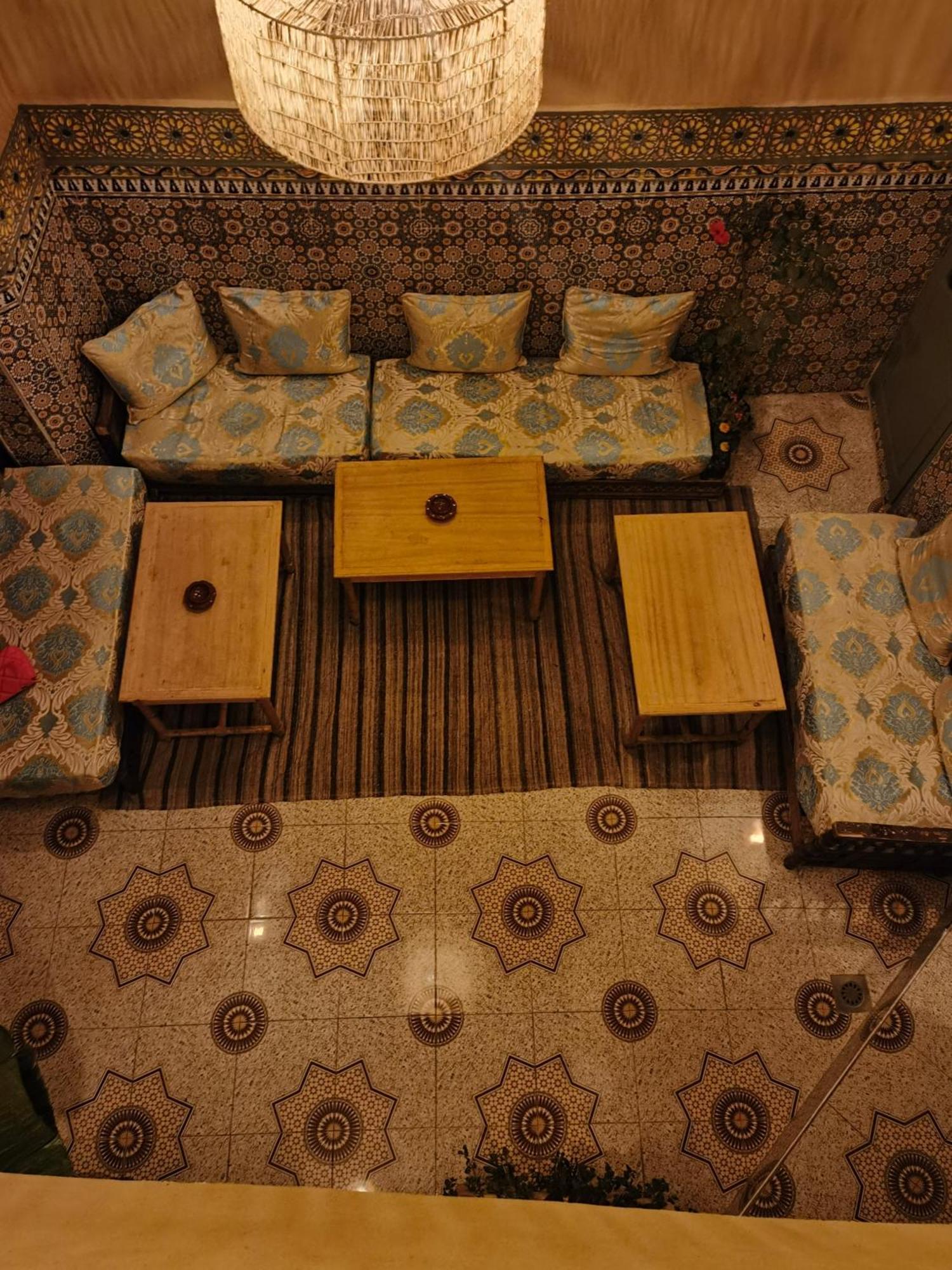 Medina Oasis Hostal