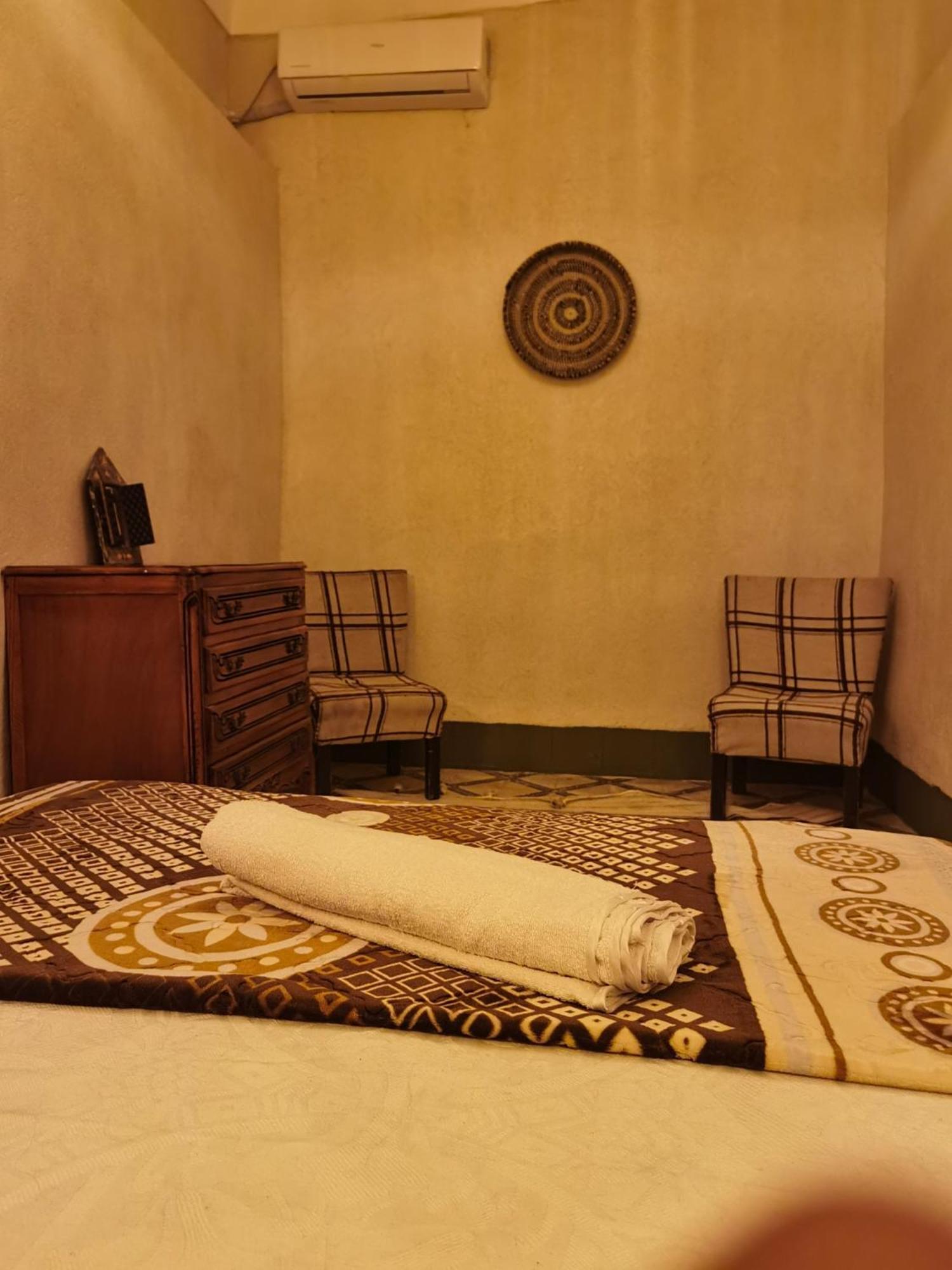 Hostal Medina Oasis *