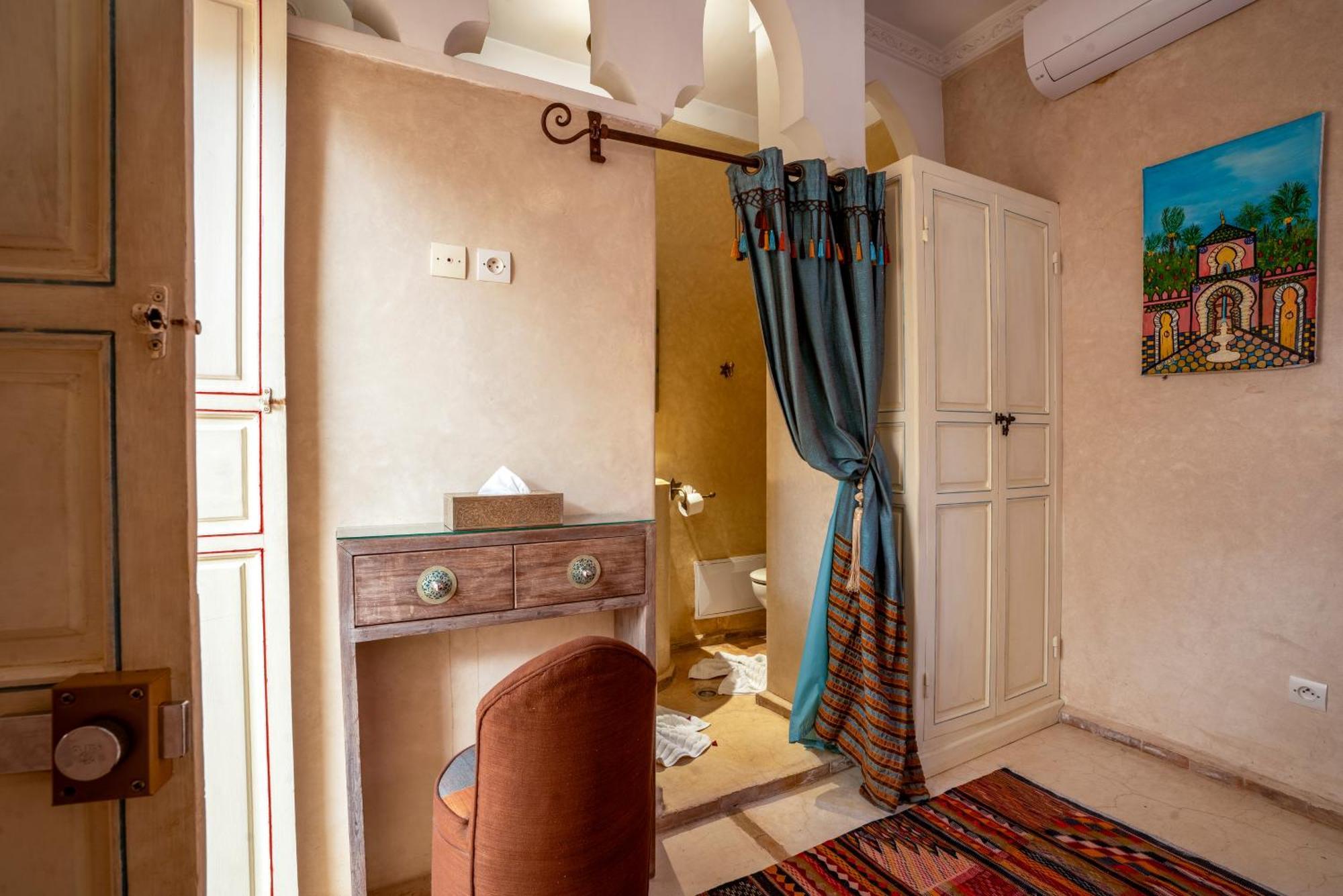 Dar Flora Casa vacanze *