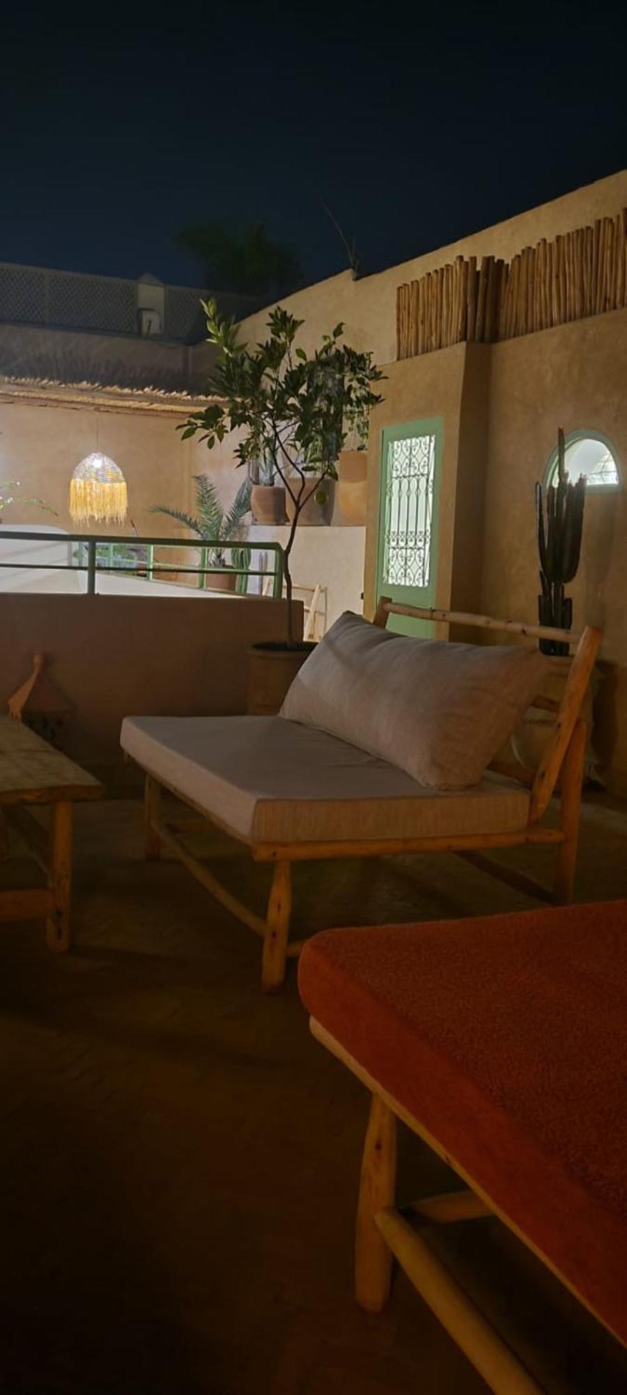 Amaya Couette-café
