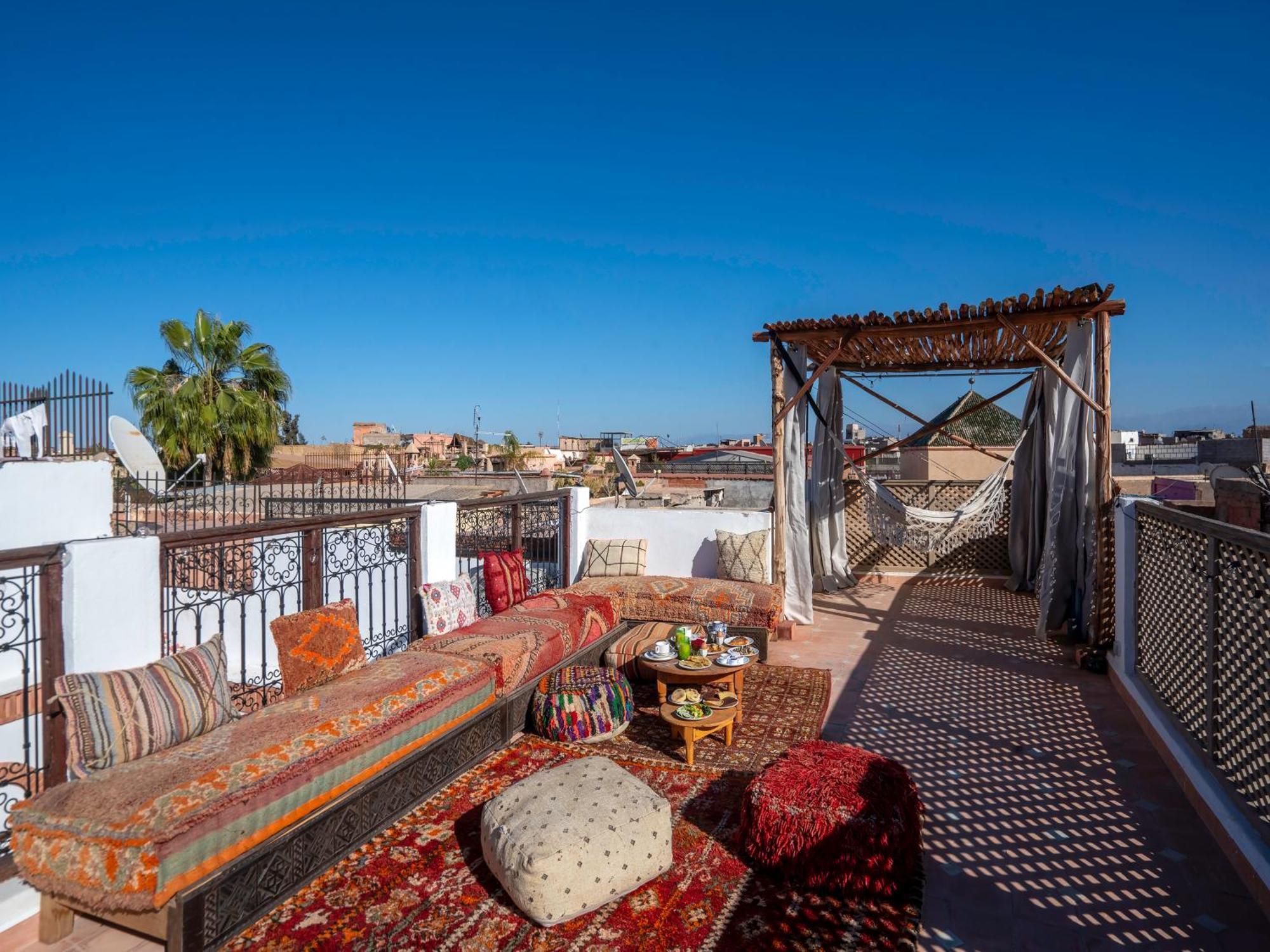 Kilimini Riad *