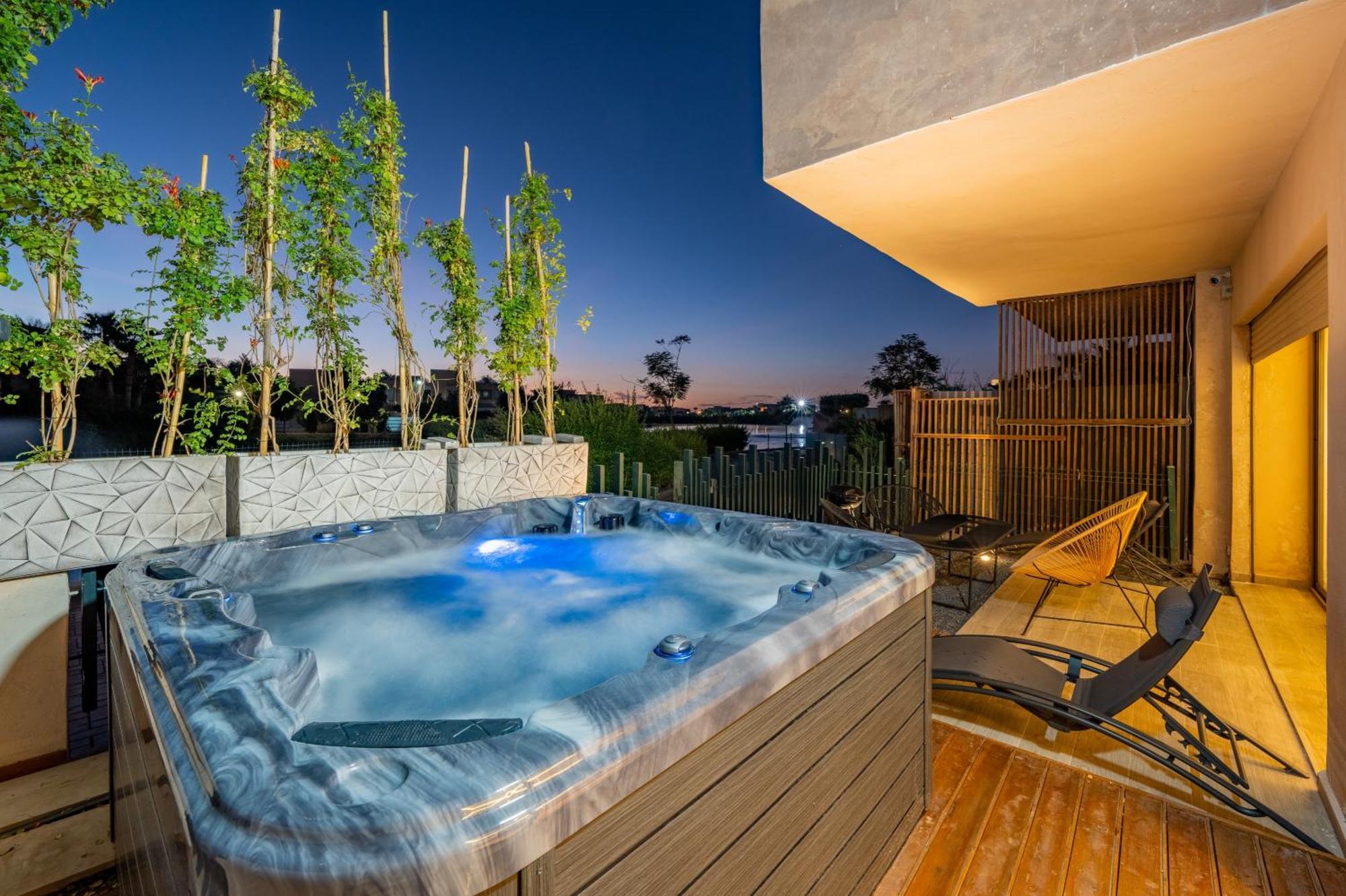 Luxury With Hot Tub And Spectacular Views Appartement Marrakesh