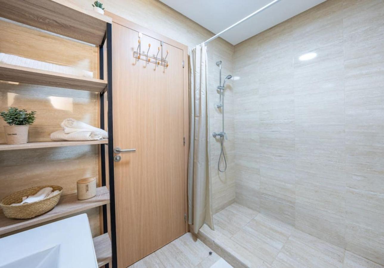 Appartement Trois Et Jardin Prive A Prestigia