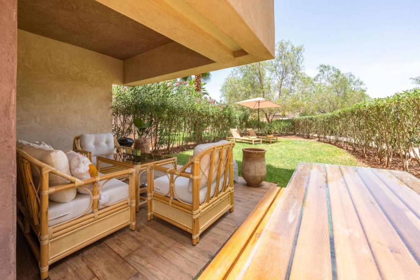 Trois Et Jardin Prive A Prestigia Appartement