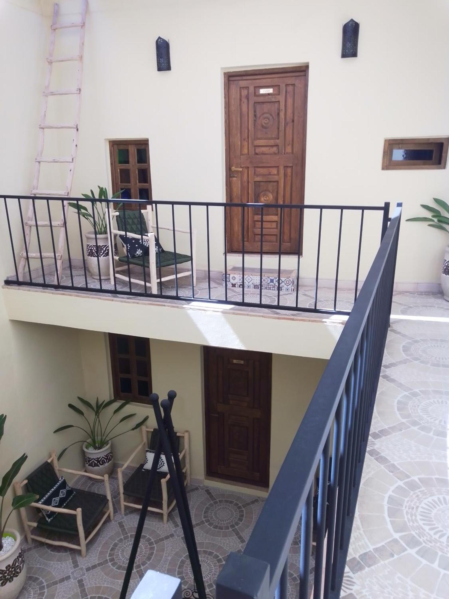 Bouganville Bleu Riad *