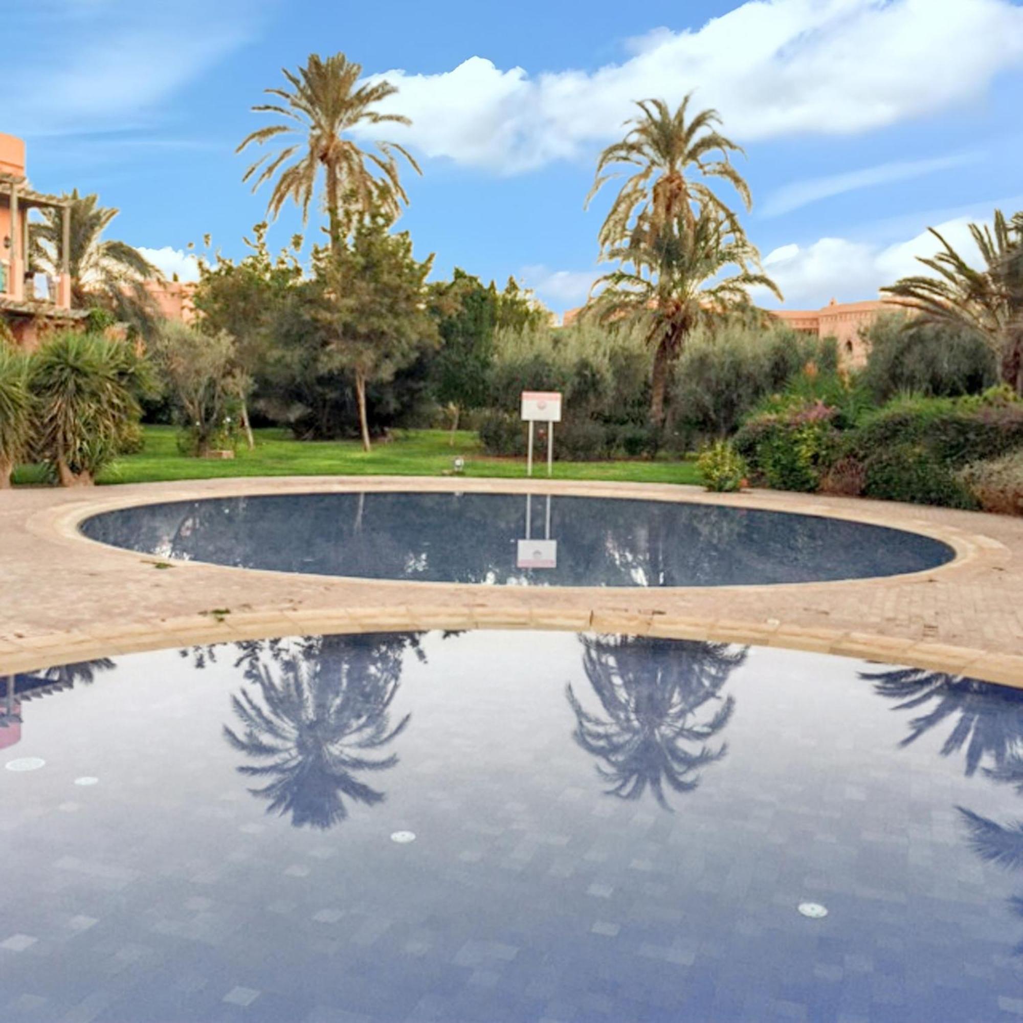 Comfortable In Marrakech With Shared Pool, 124 Sqm *