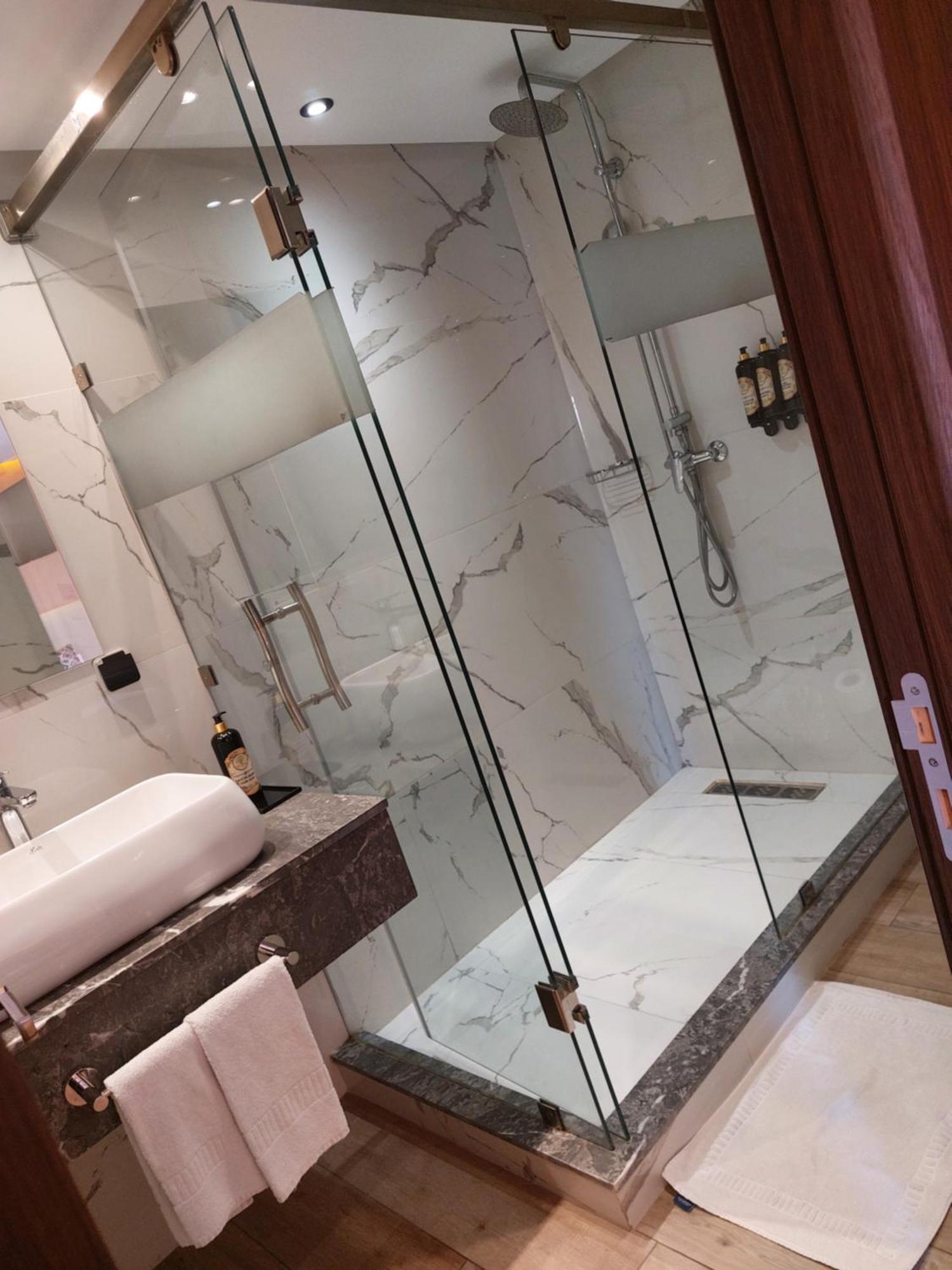 Swiss Continental Hotel 4*