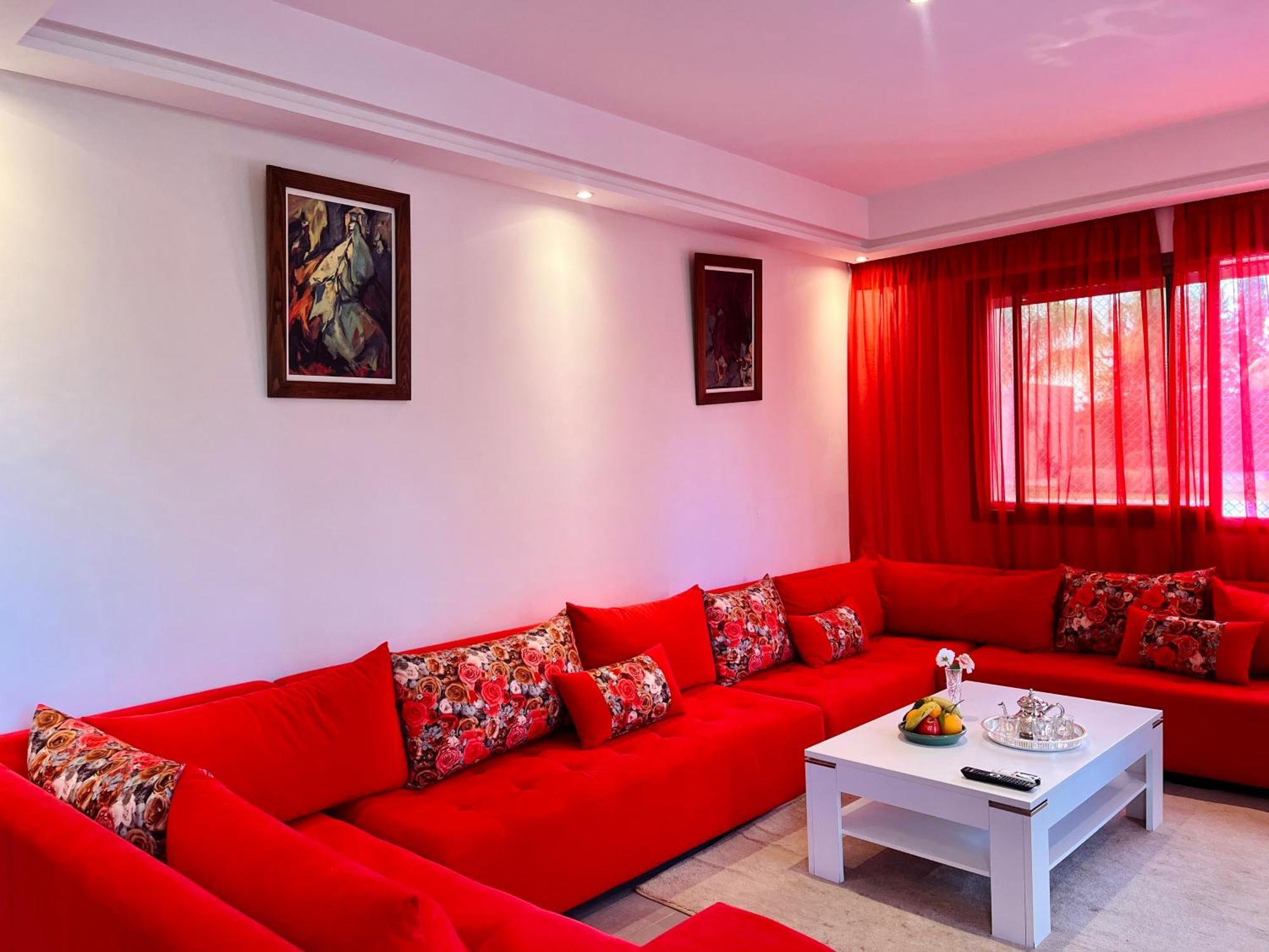 Hala Luxury Domain