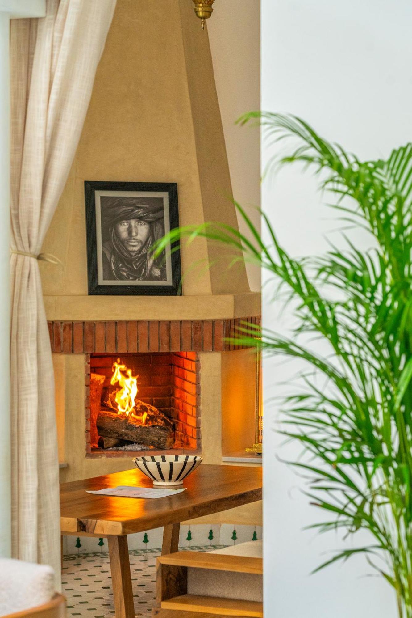 Gasthuis Dar Al-famila Hamam & *