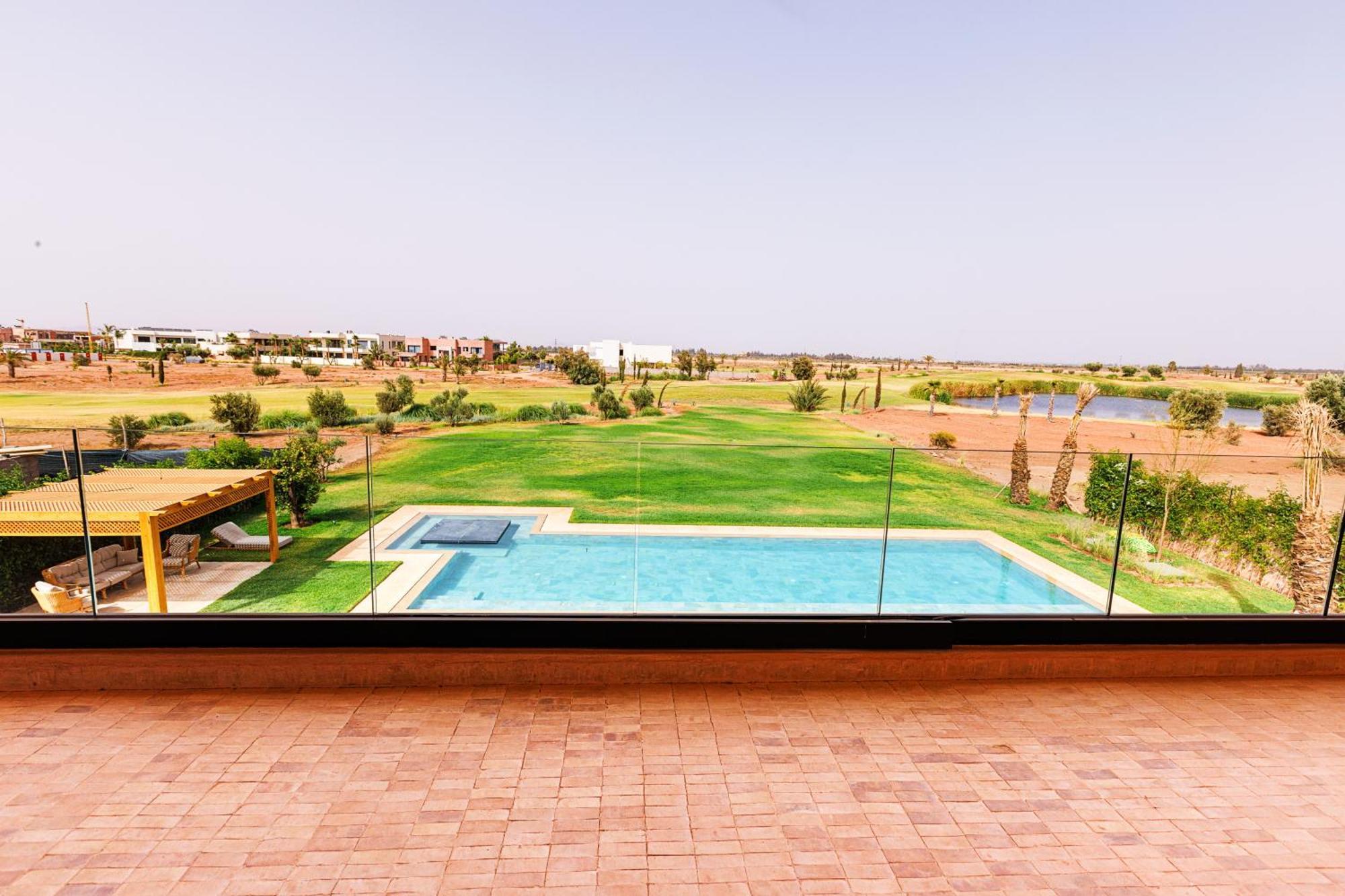 Amelkis Golf - Pool - Garden
