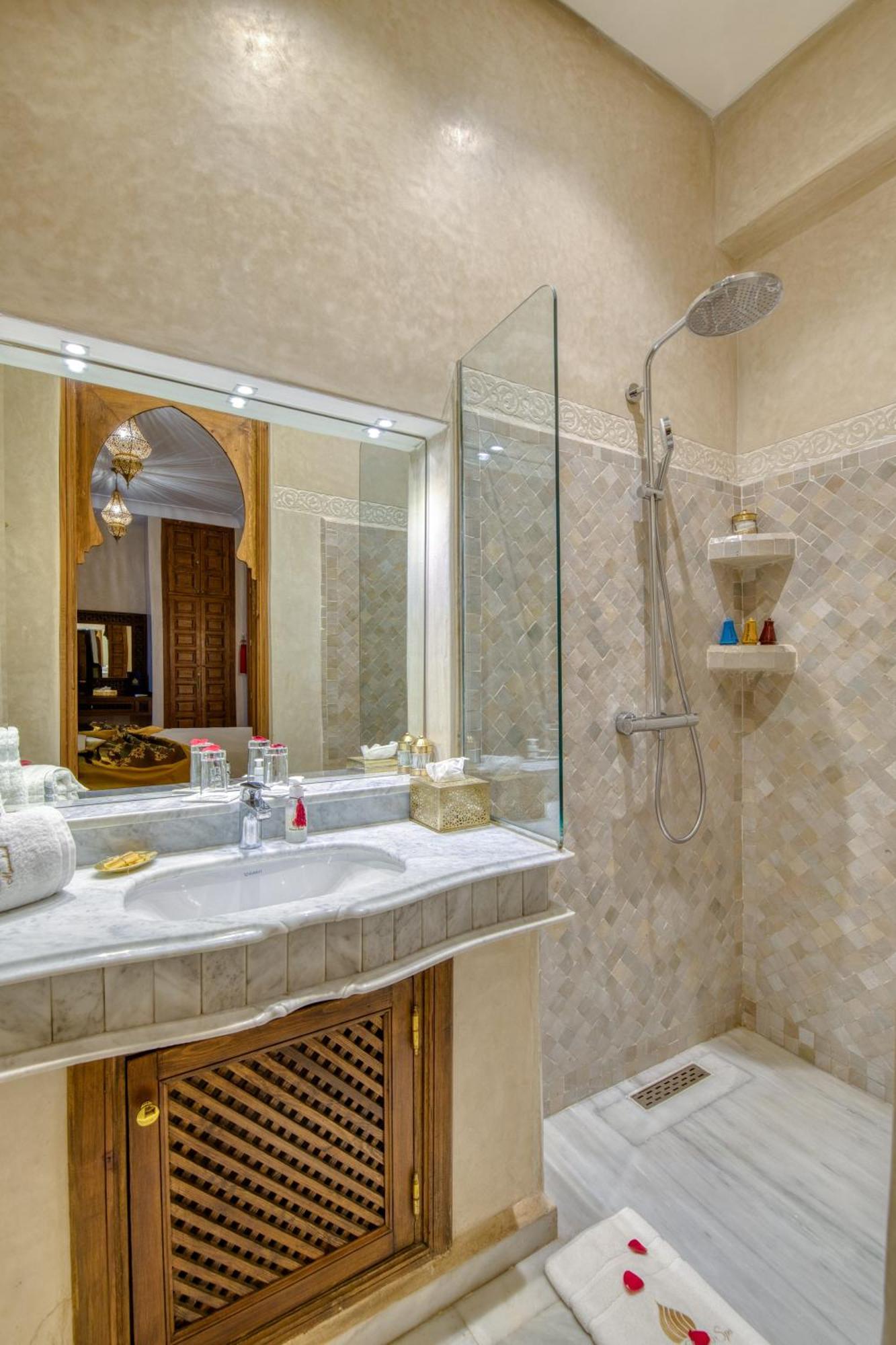 Riad Palais Tara & *