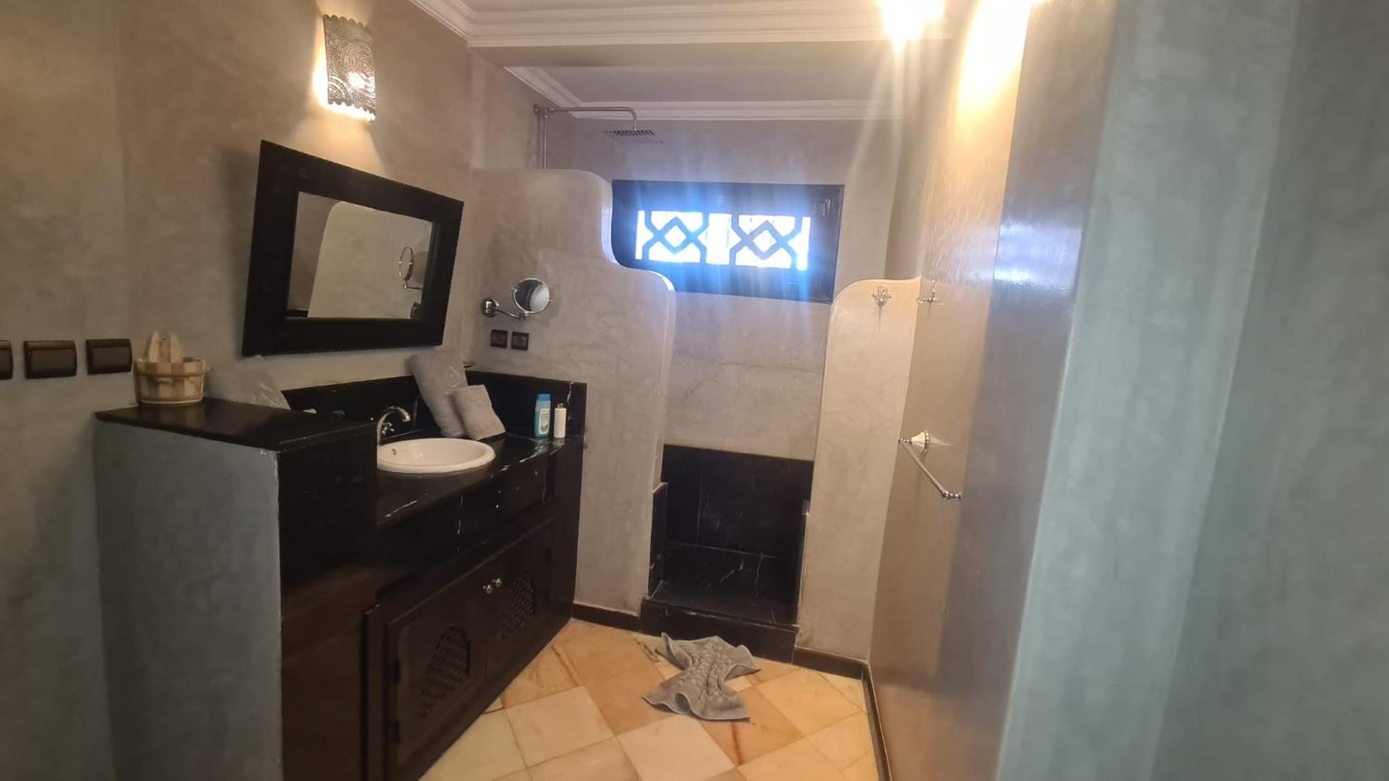 Park Villa, 8 Suites, Pool, 10mn From Gueliz * Marrakesh