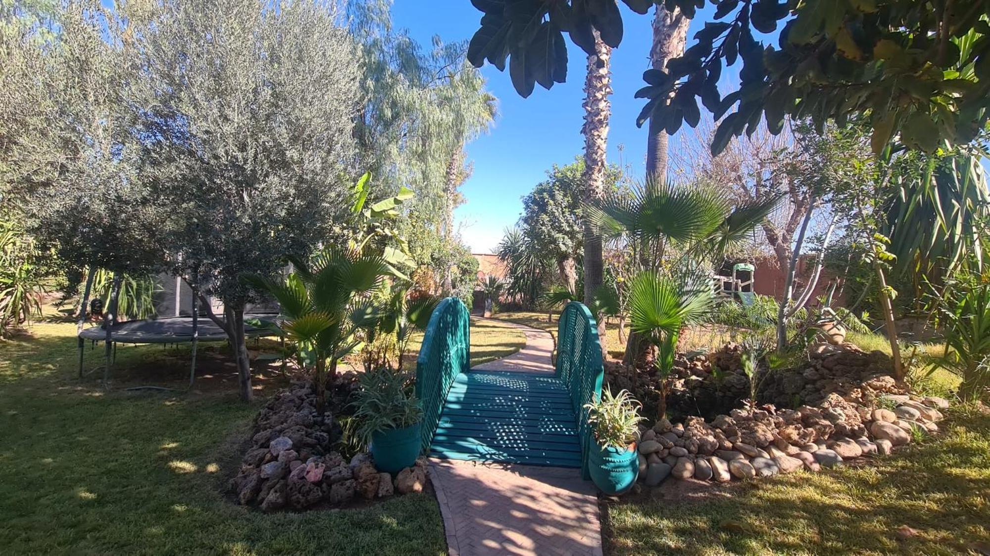 Park Villa, 8 Suites, Pool, 10mn From Gueliz