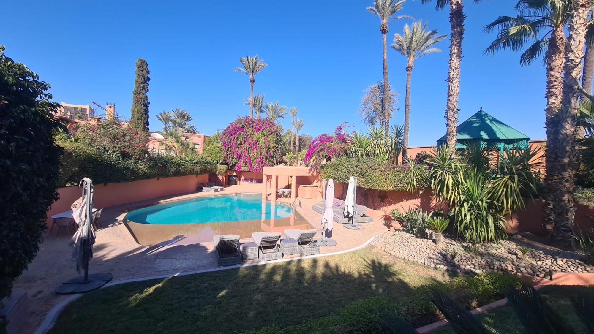 Park Villa, 8 Suites, Pool, 10mn From Gueliz Marrakesh