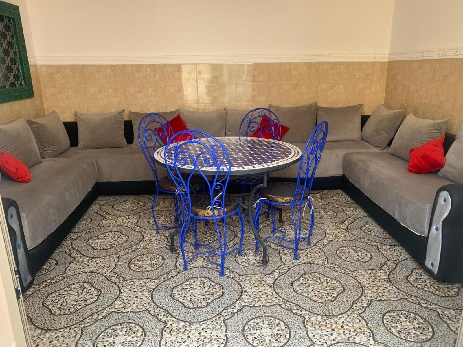 Appartamento 5 Min Aeroport Avec Terrasse Et Grand