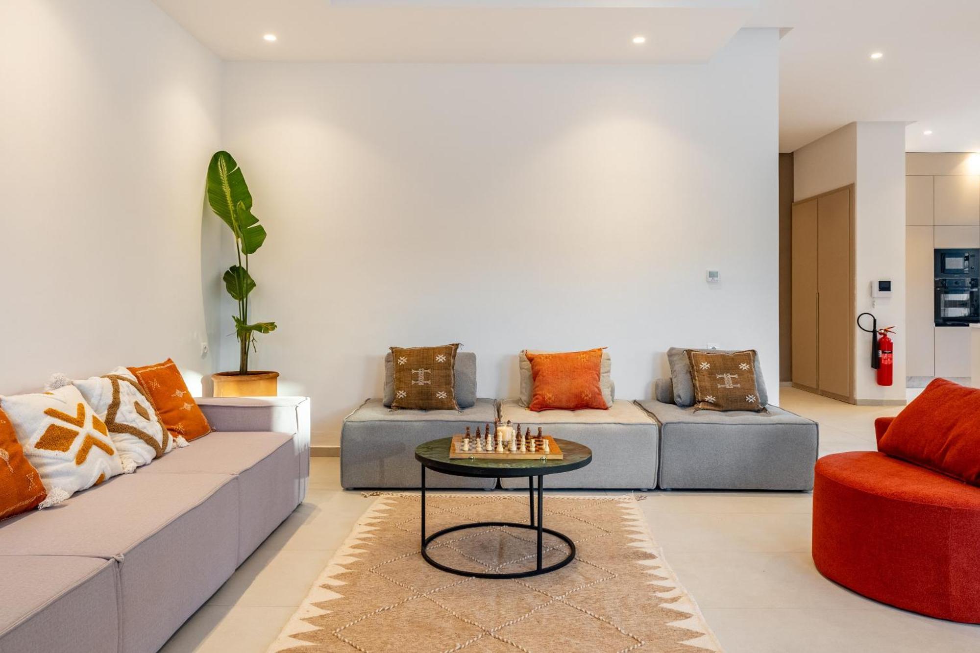 Dar Yas, A 20min Du Centre Avec Piscine Chauffee, Cuisiniere, Chauffeur, Air Hockey, Ping-pong & Jeux De Societe Villa Marrakesh