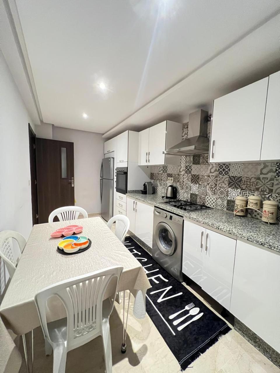 Avec Piscine Apartamento *
