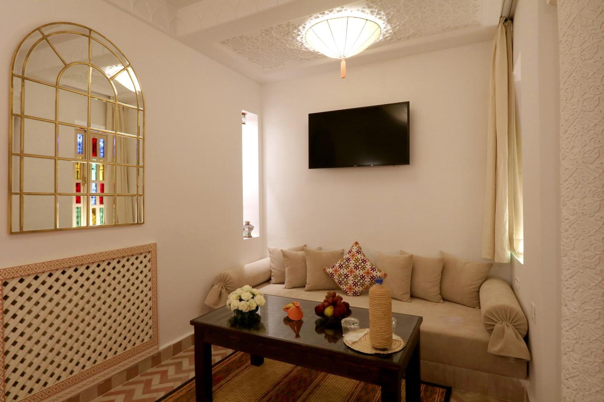 Wazani Square&spa Bed & Breakfast