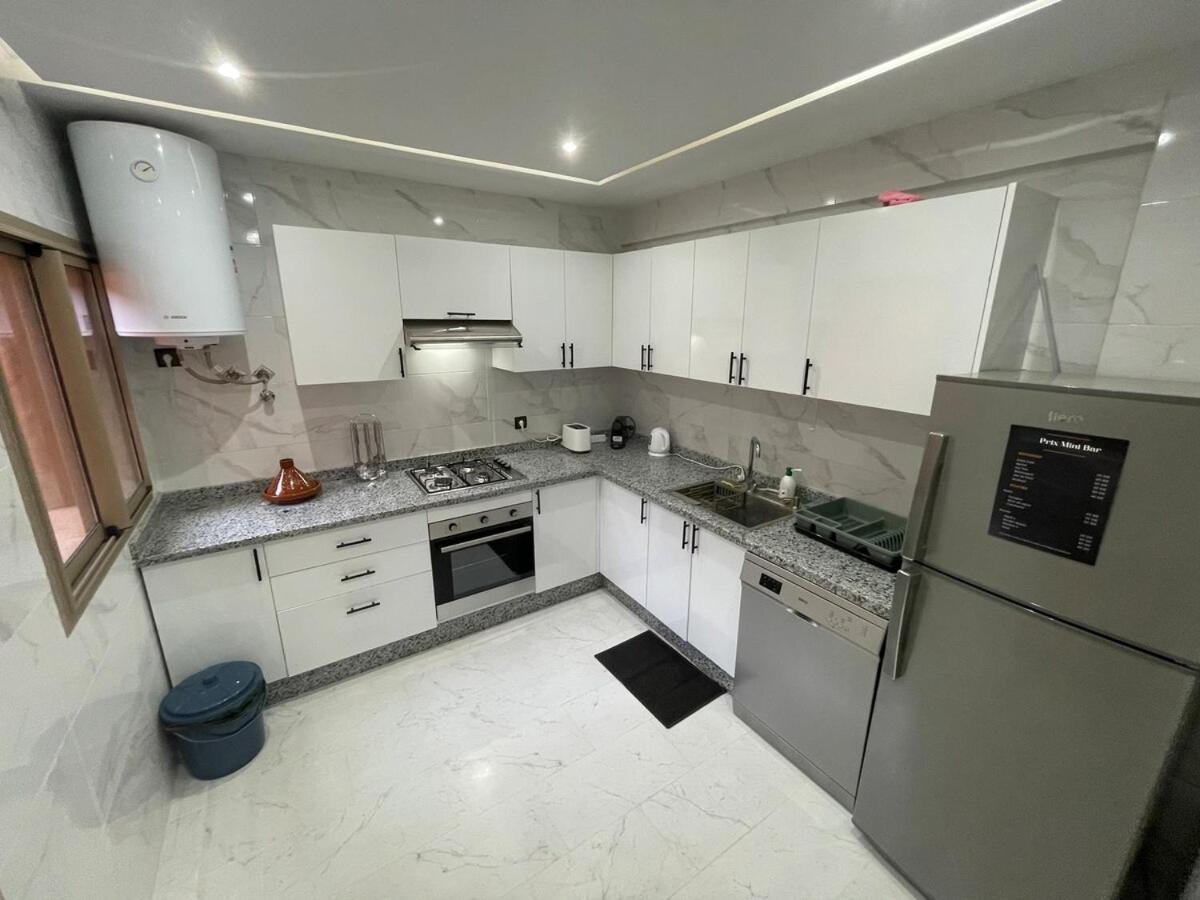 Appartement Modern 3 Bedroom Center With Balcony Marrakesh