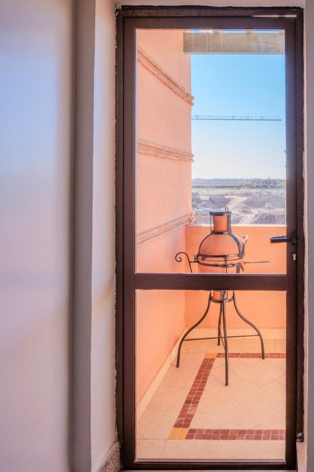 Luxury 2br With Pool & Garden View Balcony Appartement Marrakesh