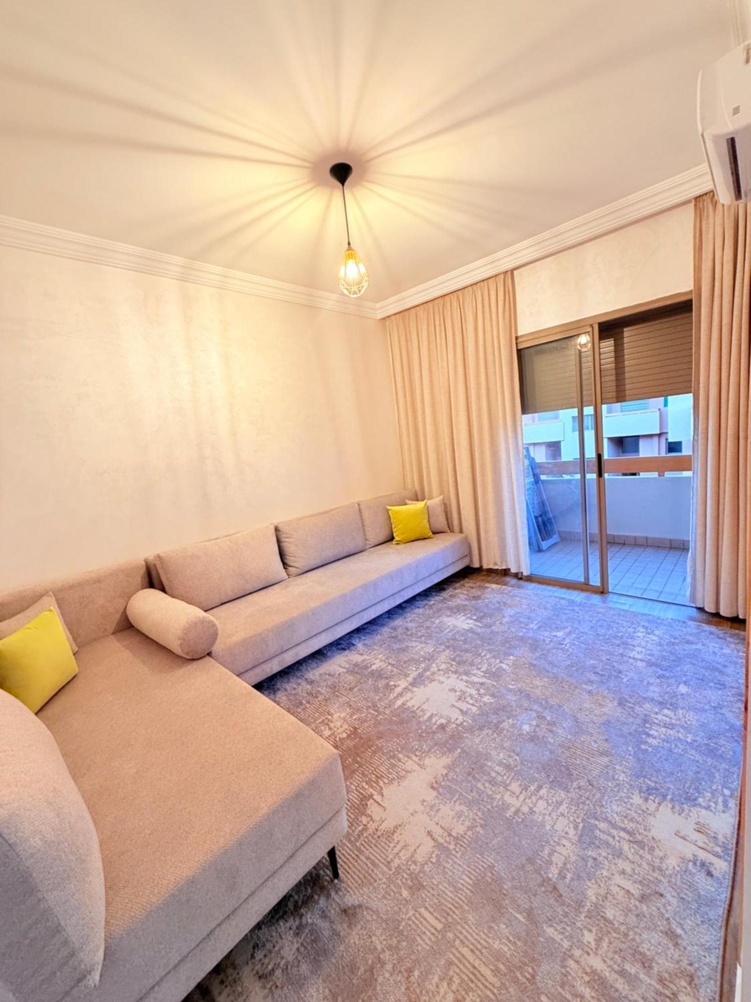 Chic Familial Confort A Targa Apartment *