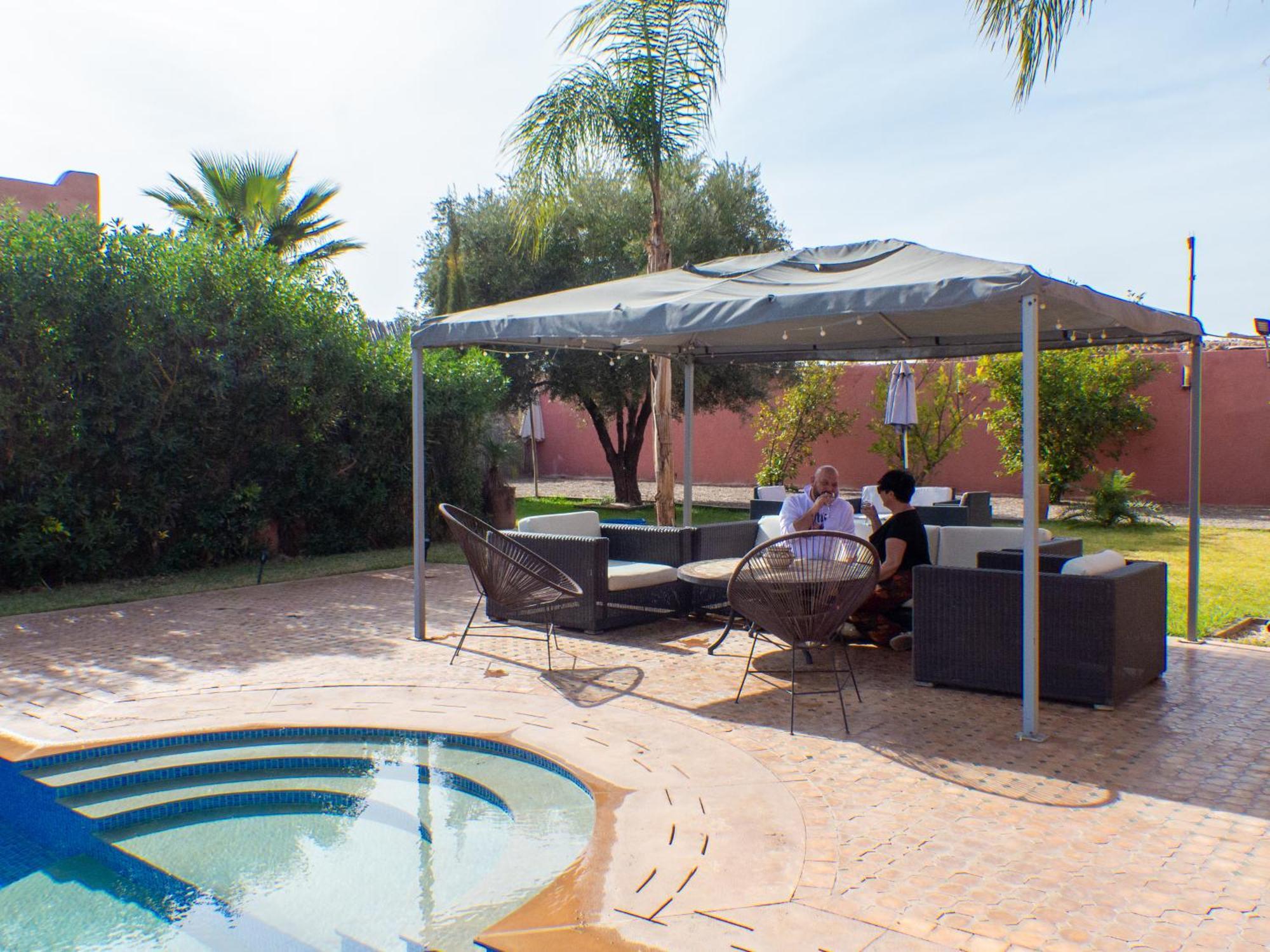 Les Trois Palmiers Villa *