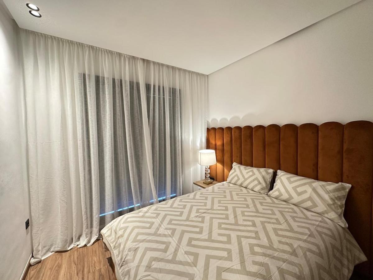 New Luxury - Victor Hugo Marrakech