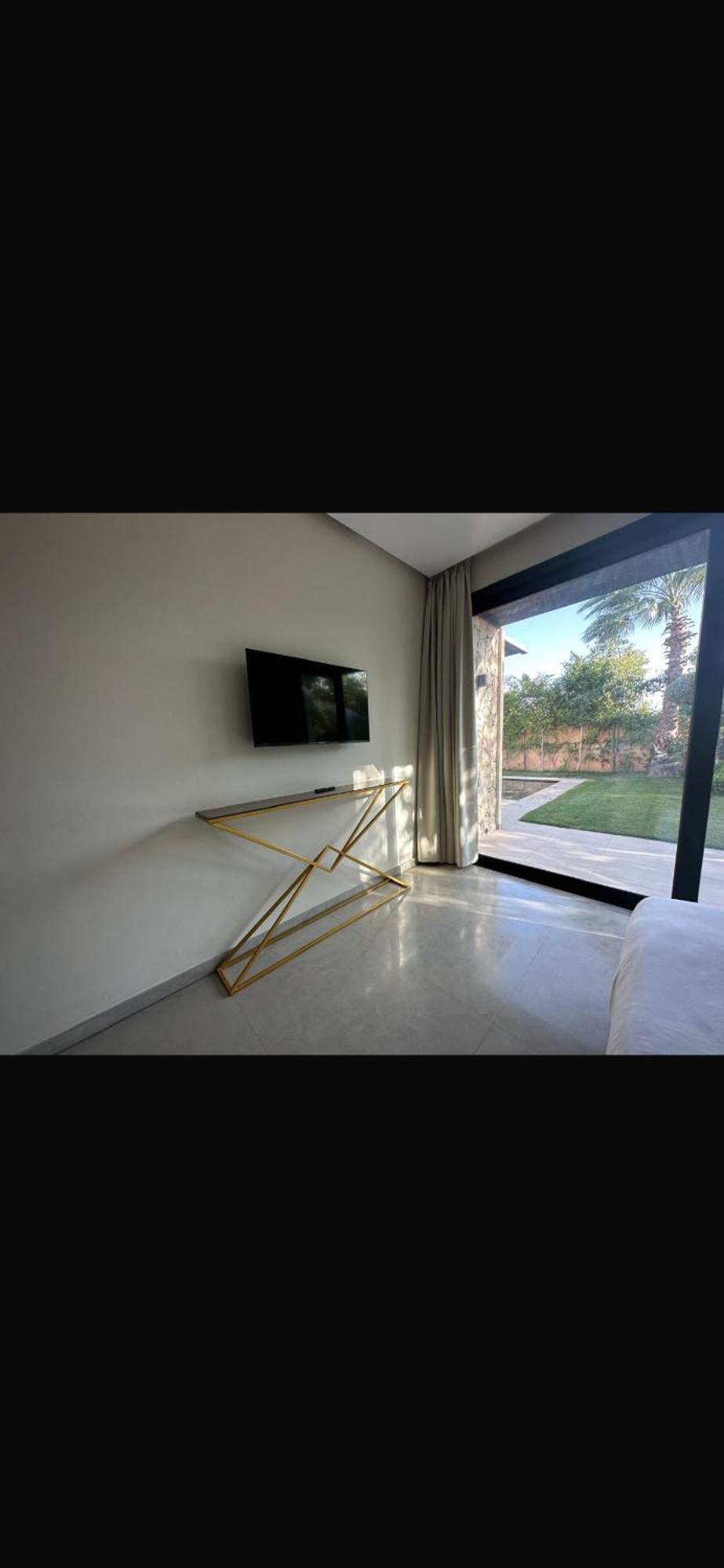 Five Rafinity House Villa *