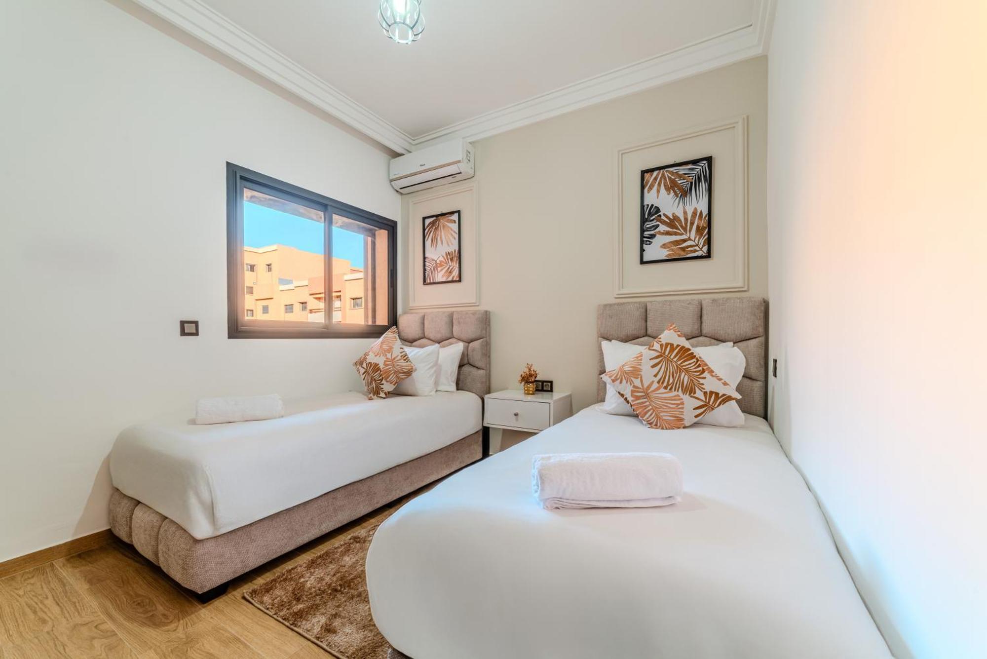 Appartement New Cozy Apprt 2 Min A M-avenue , Piscine , Parking , Balcony And Fiber Wifi , Gueliz Centre *